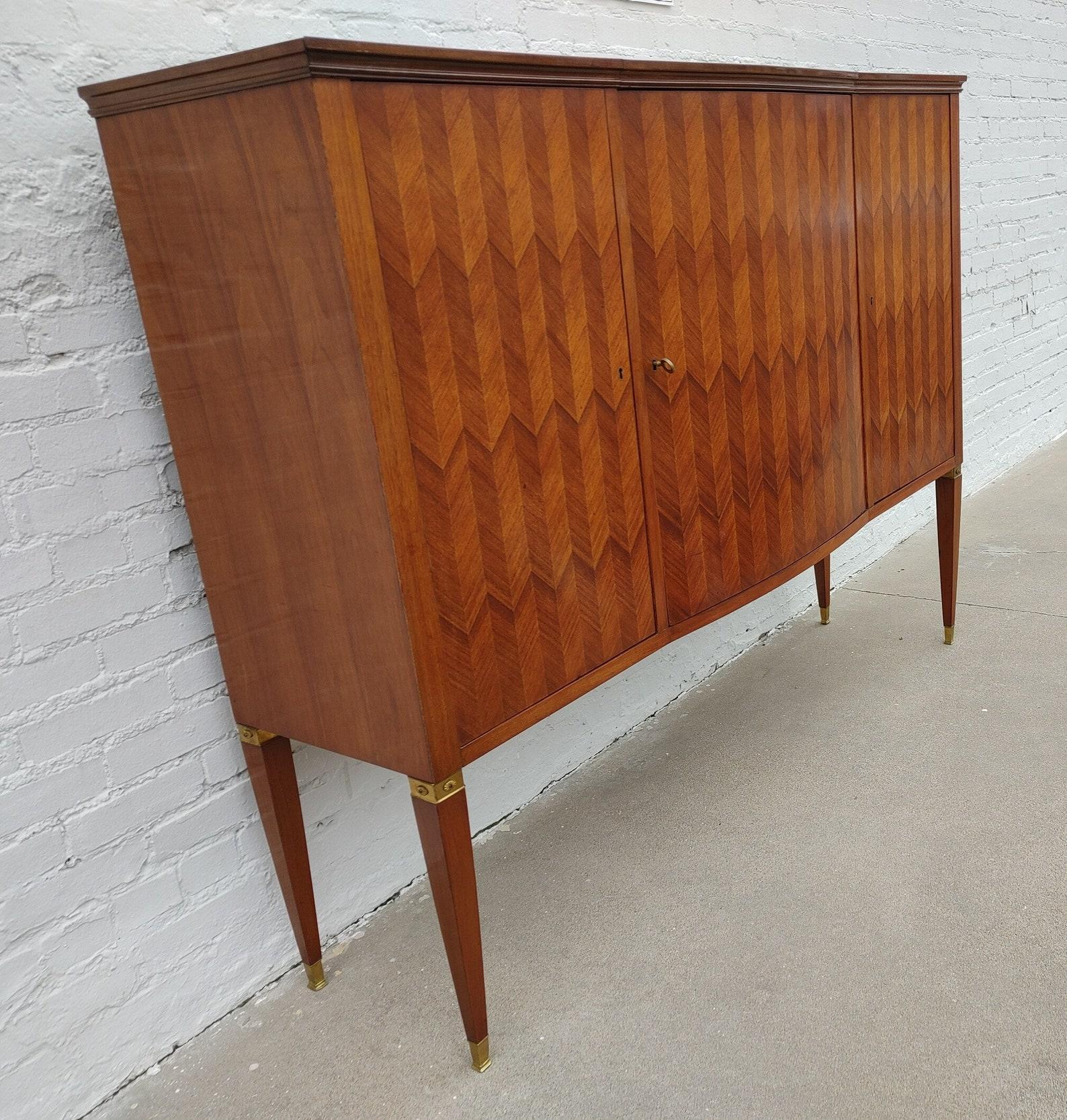 Mid Century Modern Danish Teak Side Table

Above average vintage condition and structurally sound. Has some expected slight finish wear and scratching.

Additional information:
Materials: Mahogany
Vintage from the 1950s
Dimensions: 69 W x 18  D x 52