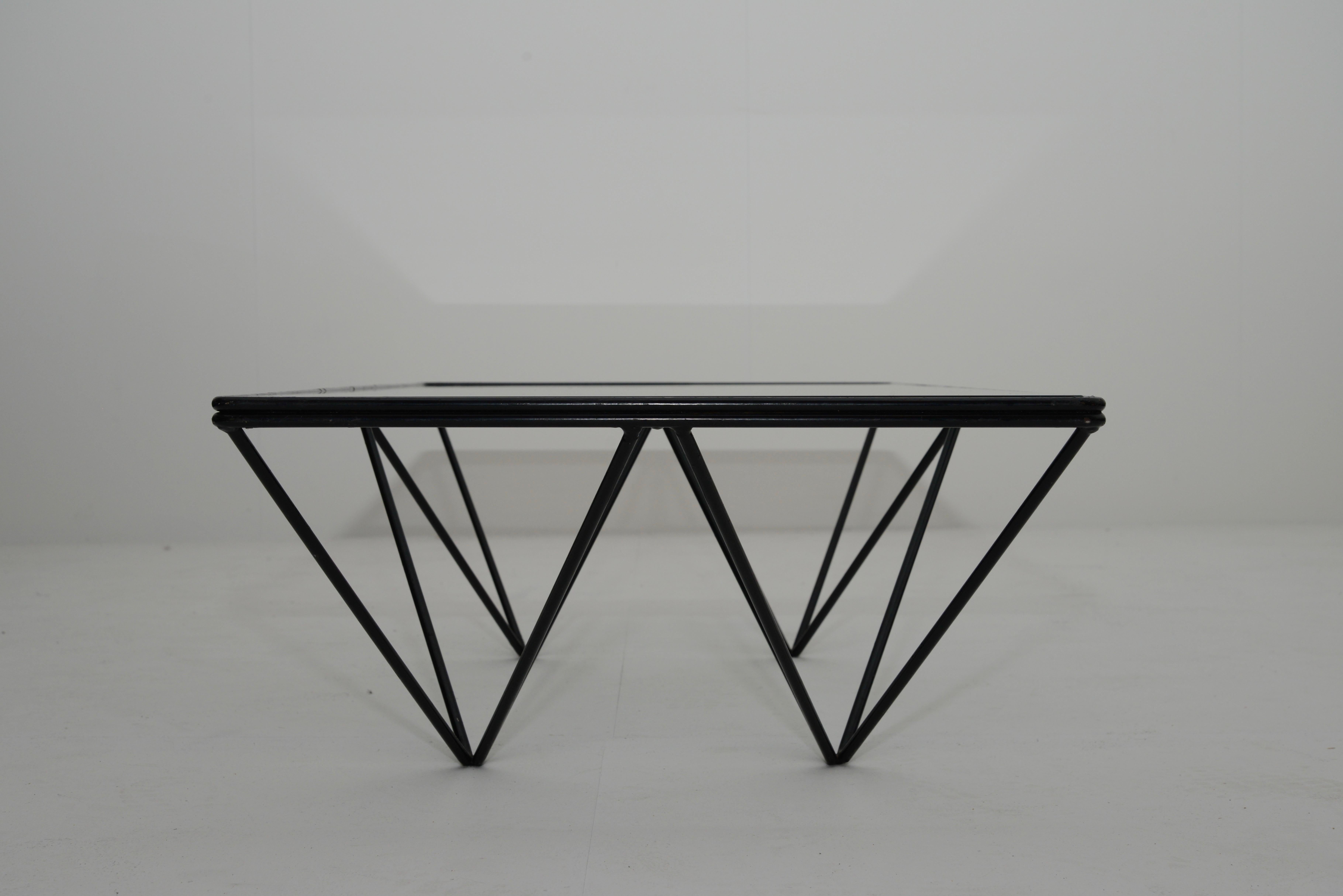 Glass Mid-Century Modern Paolo Piva 'Alanda' Coffee Table, 1980s