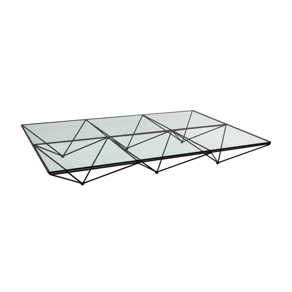 Mid-Century Modern Paolo Piva Glass Top and Metal Base Italian Coffee Table In Good Condition For Sale In Madrid, ES