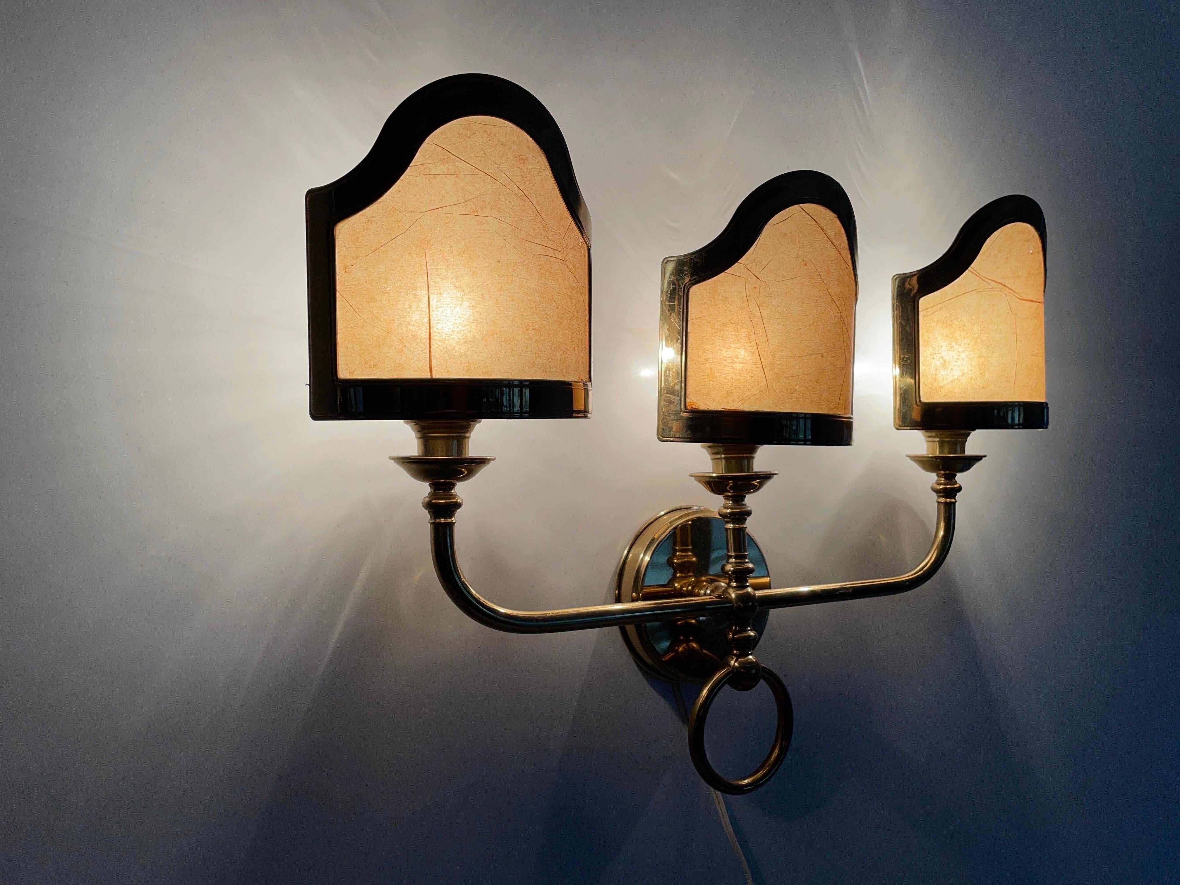 Mid-century Modern Paper and Brass 3-head Sconce, 1960s, Italy 10