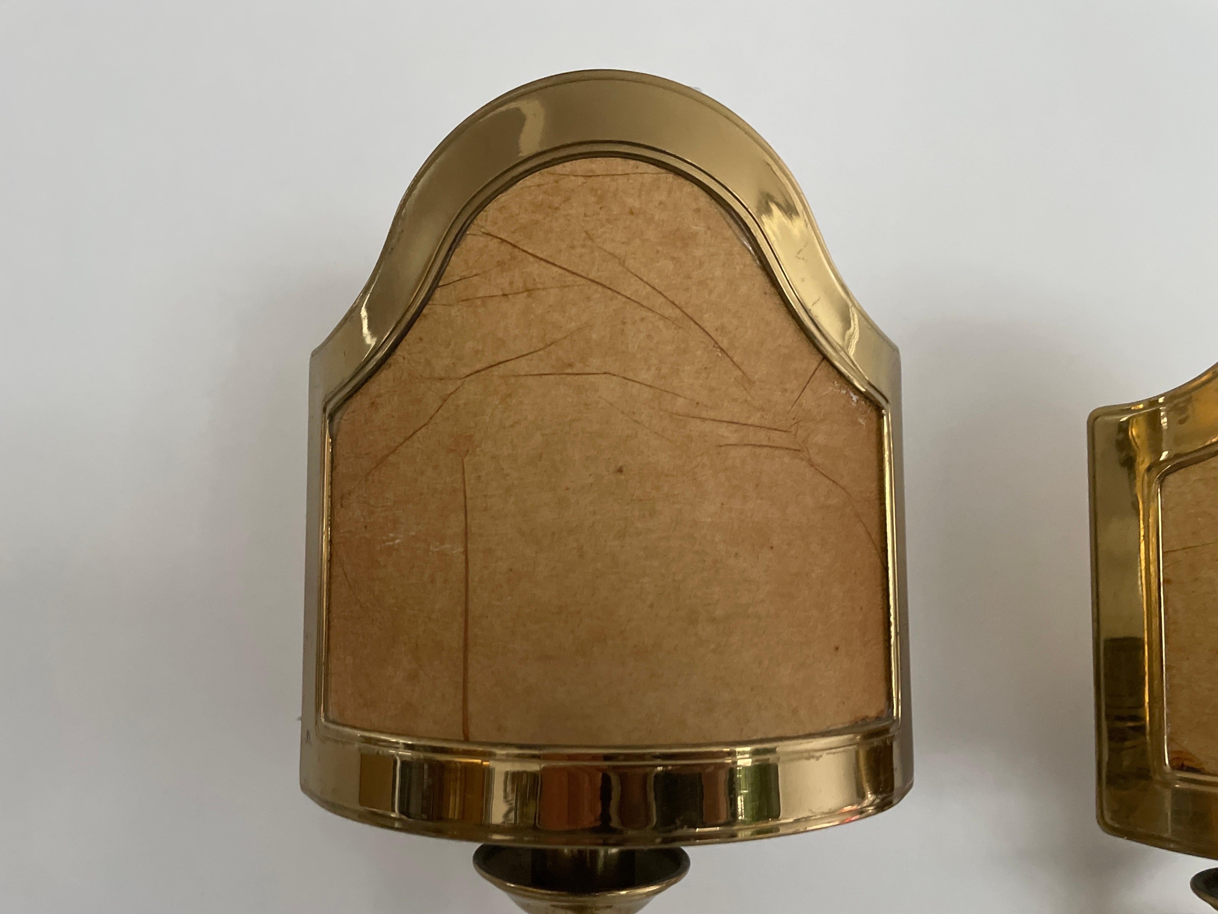 Mid-century Modern Paper and Brass 3-head Sconce, 1960s, Italy 2