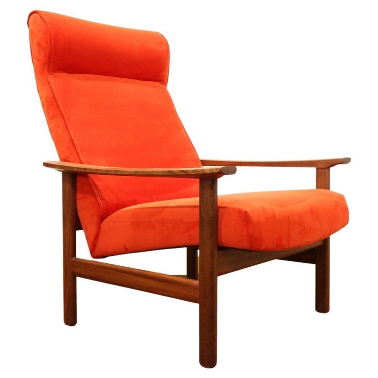 Mid Century Modern Parker Knoll Lounge Chair British Design For Sale at