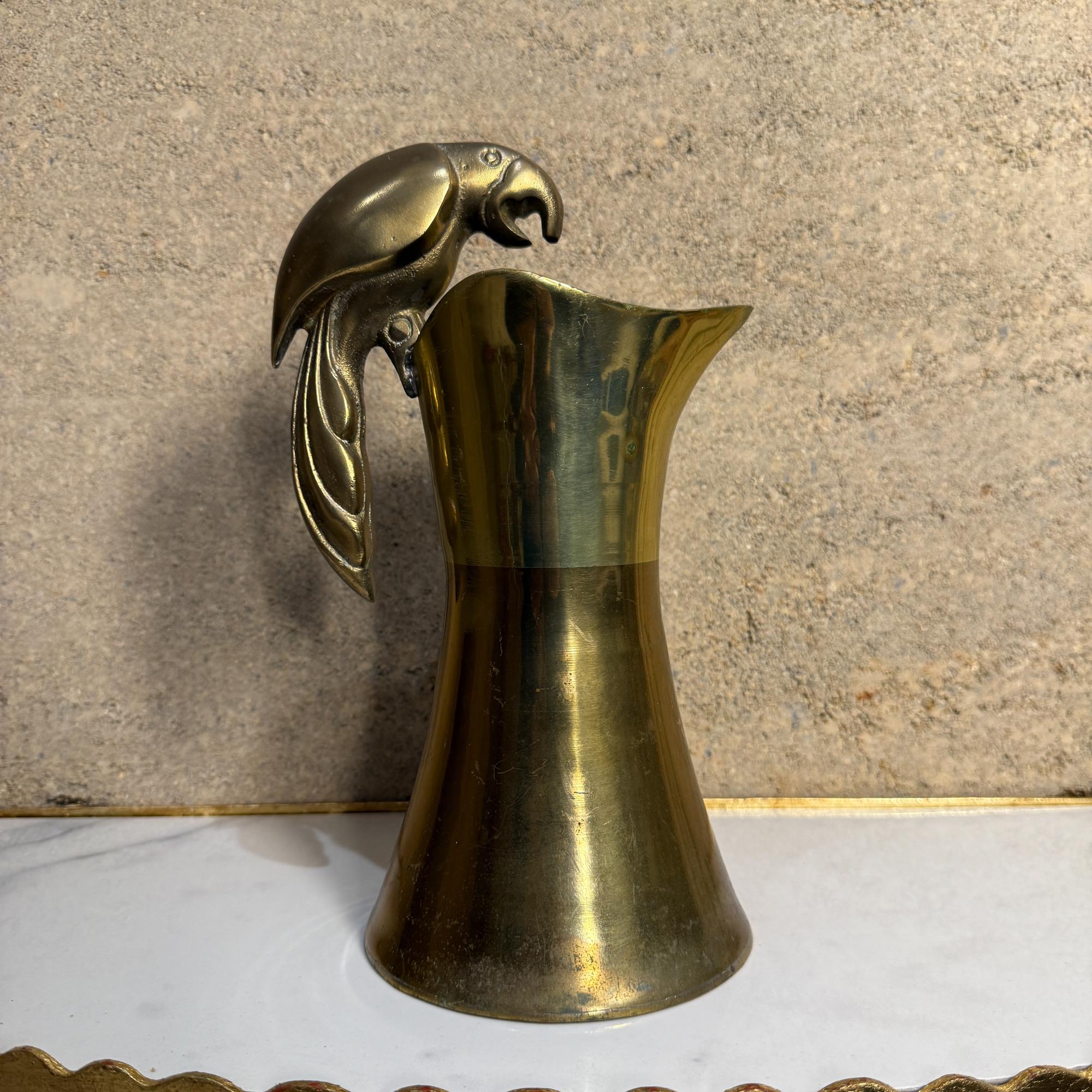 For your consideration, a mid-century modern parrot pitcher. 