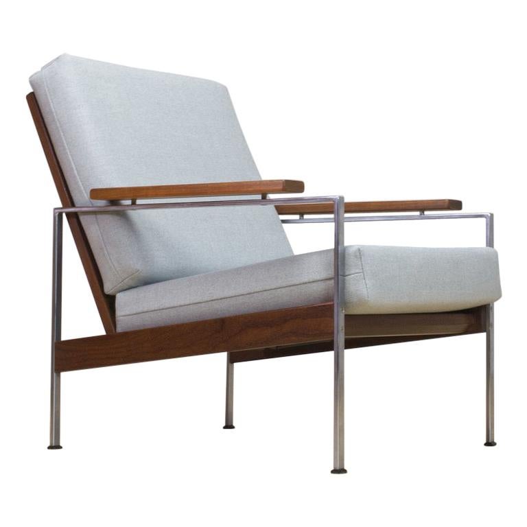 Mid-Century Modern Parry Lounge Chair Model Lotus in Teak and Grey New Fabric For Sale