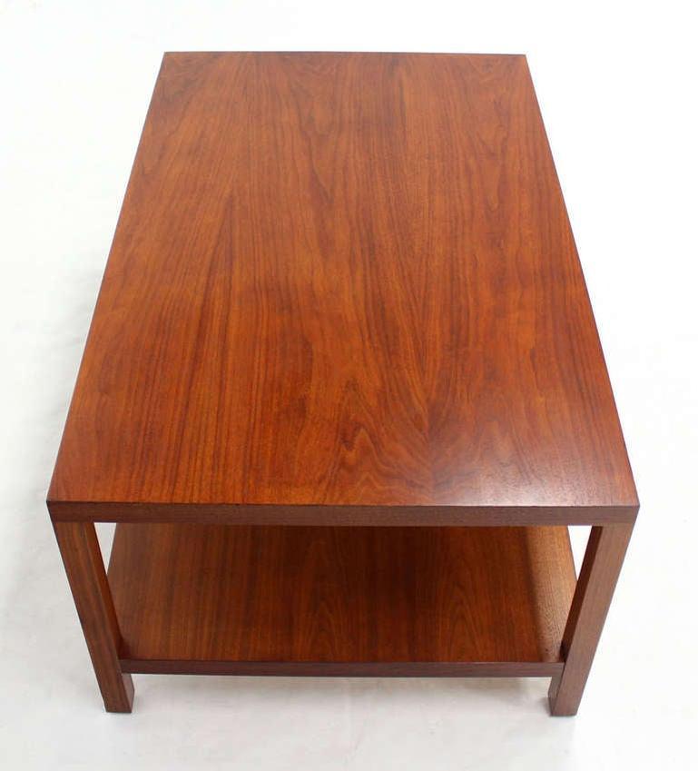 Mid Century Modern Parson Style Large Rectangle Coffee Table w Bottom Shelf MINT In Excellent Condition For Sale In Rockaway, NJ