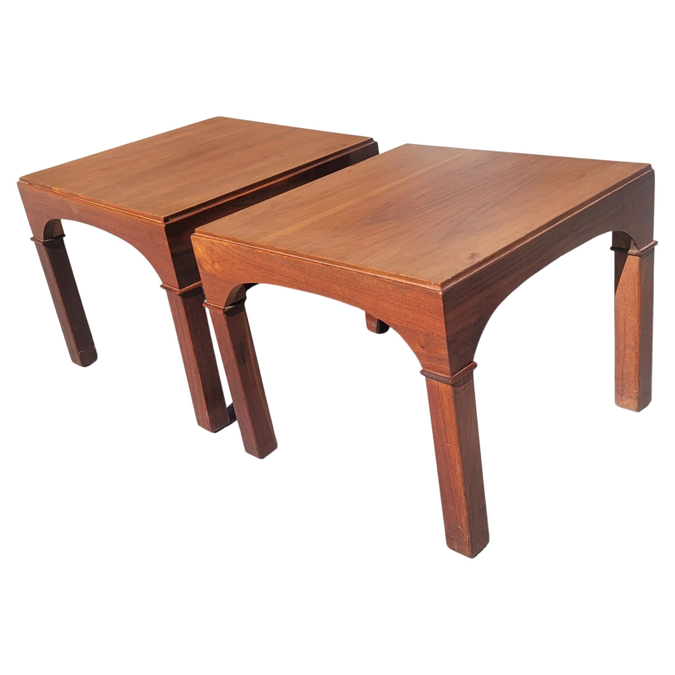 Woodwork Mid-Century Modern Parsons Walnut Side Tables, a Pair For Sale