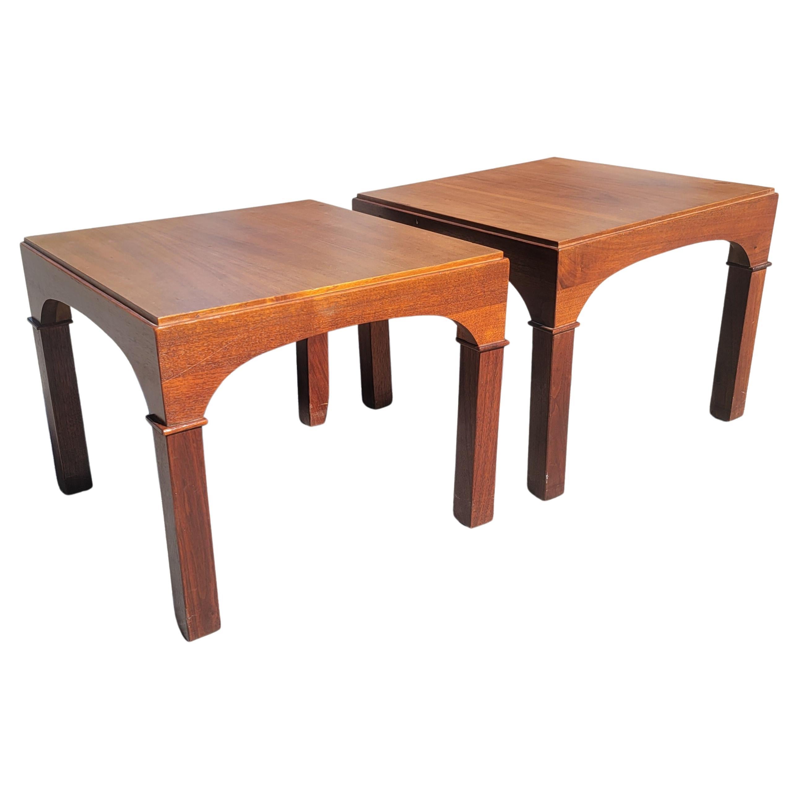 20th Century Mid-Century Modern Parsons Walnut Side Tables, a Pair For Sale