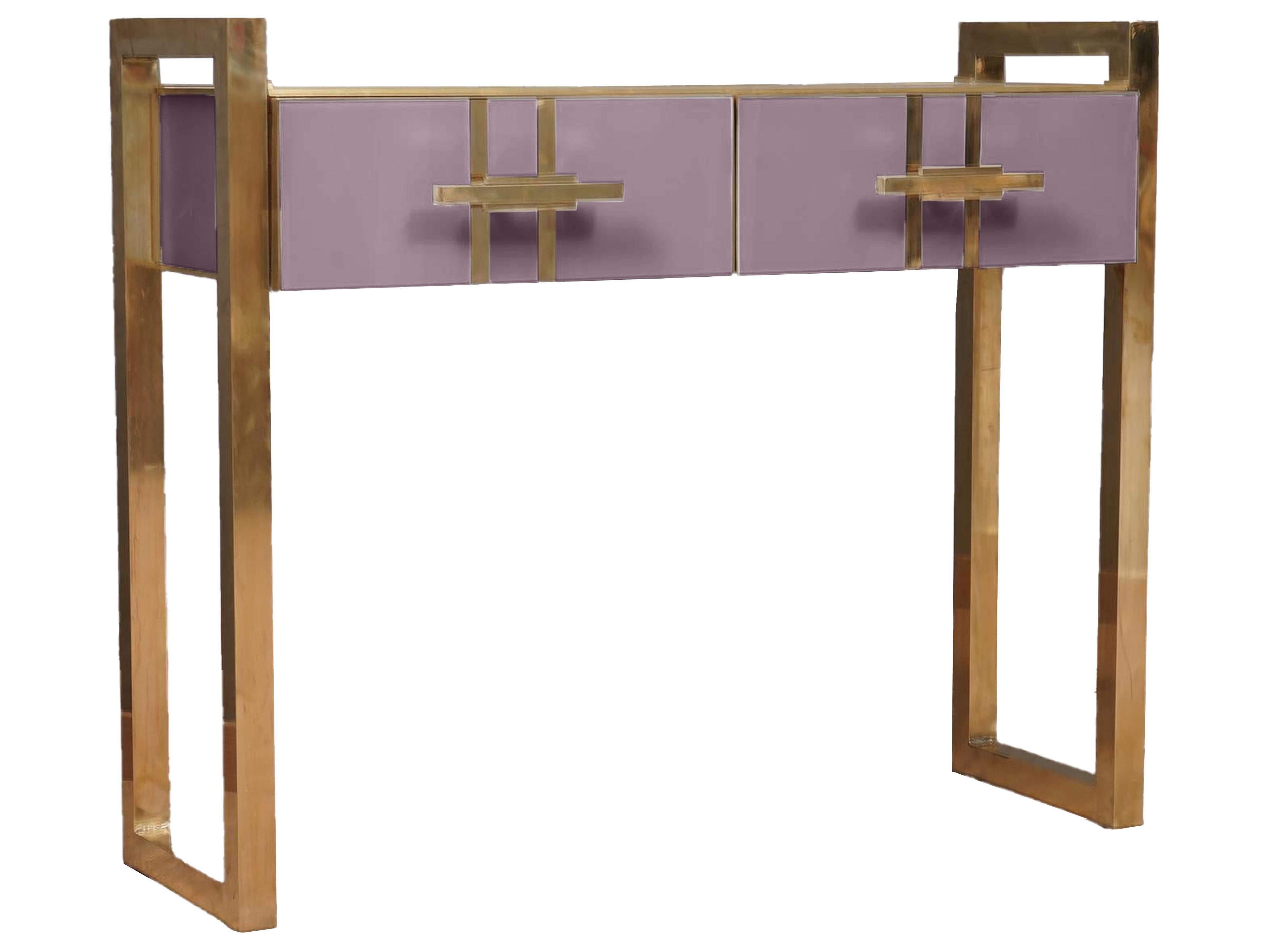 Mid Century Modern desk in pastel purple, a Murano glass masterpiece available exclusively at auction. 

This unique and one-of-a-kind desk was handcrafted by skilled artisans and showcases the unparalleled beauty of birch wood and iconic Murano