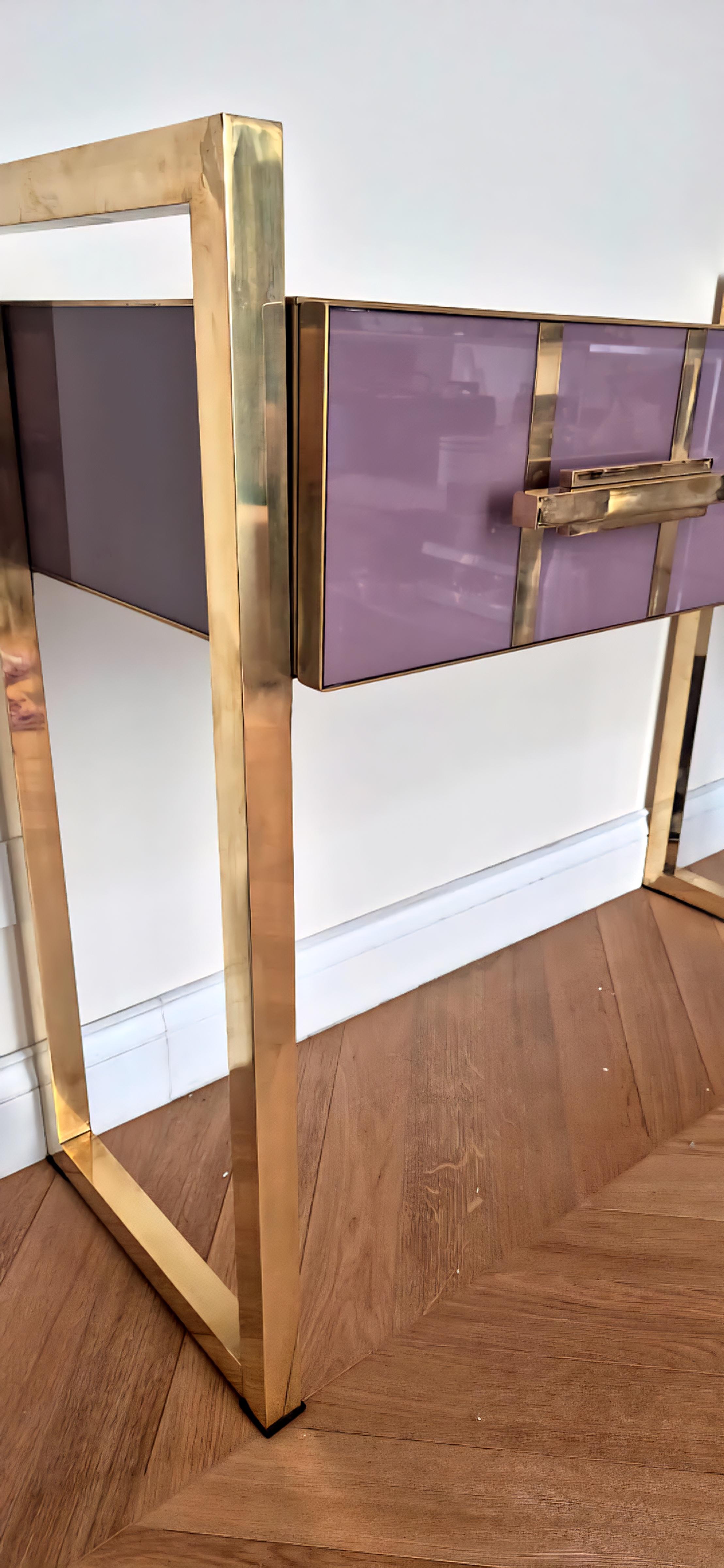 Periodo contemporaneo Mid Century Modern Pastel Purple Desk Murano Glass Made in Italy Available in vendita