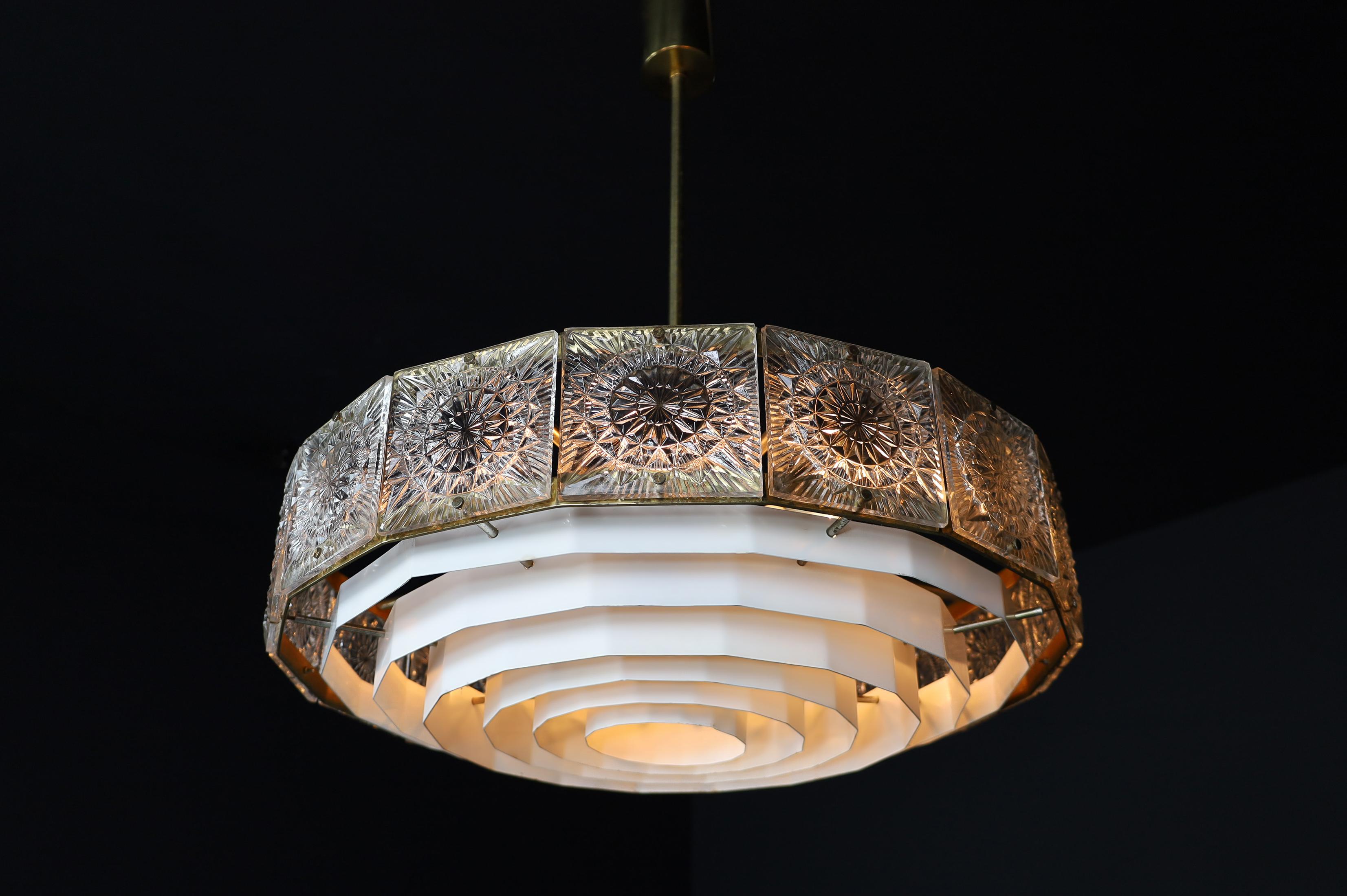 Mid-Century Modern Patinated Brass and Bohemian Glass Chandelier, 1970s For Sale 3