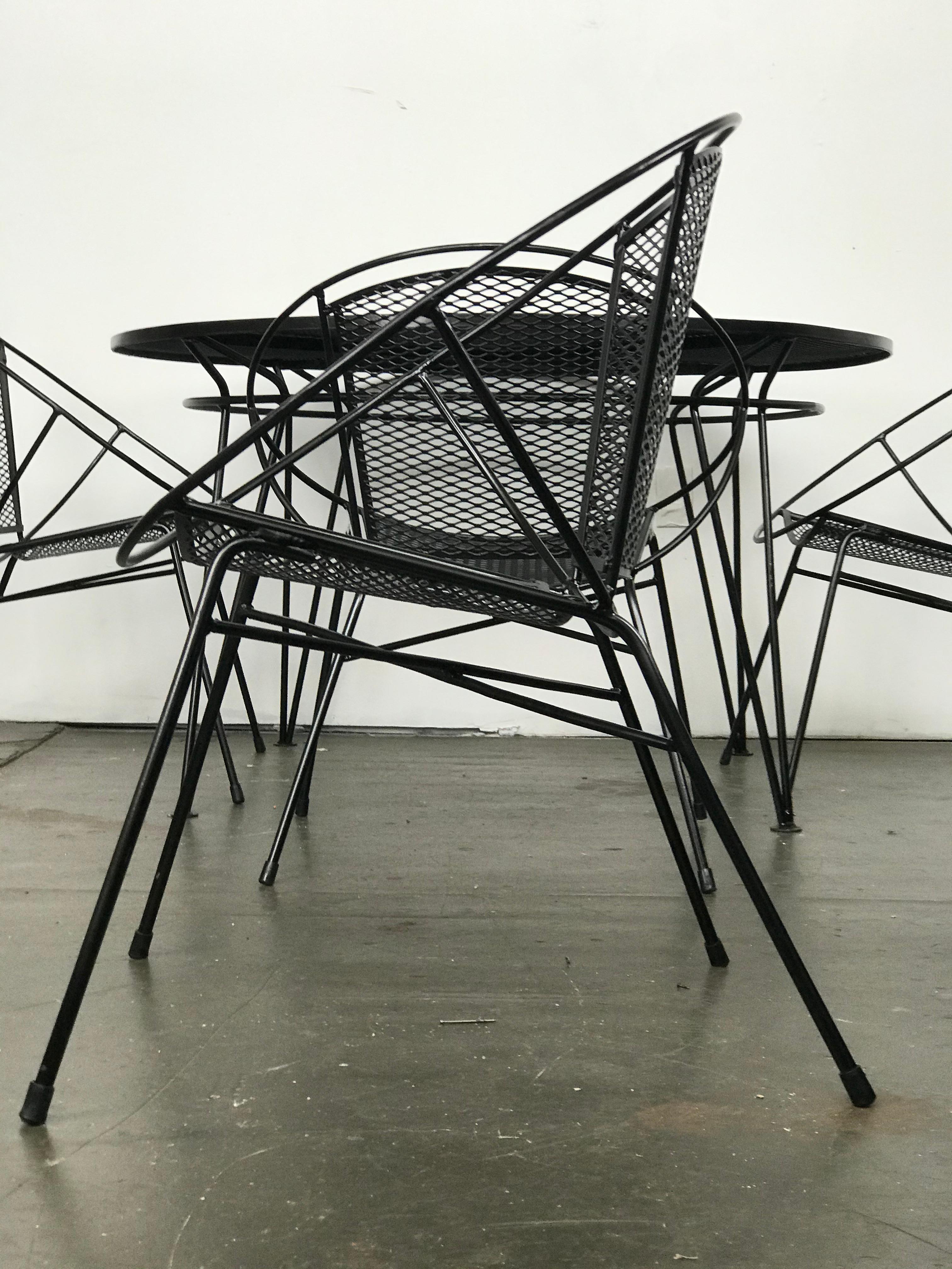 Milieu du XXe siècle Ensemble de salle à manger de patio de style mi-siècle moderne par Maurizio Tempestini  pour Salterini