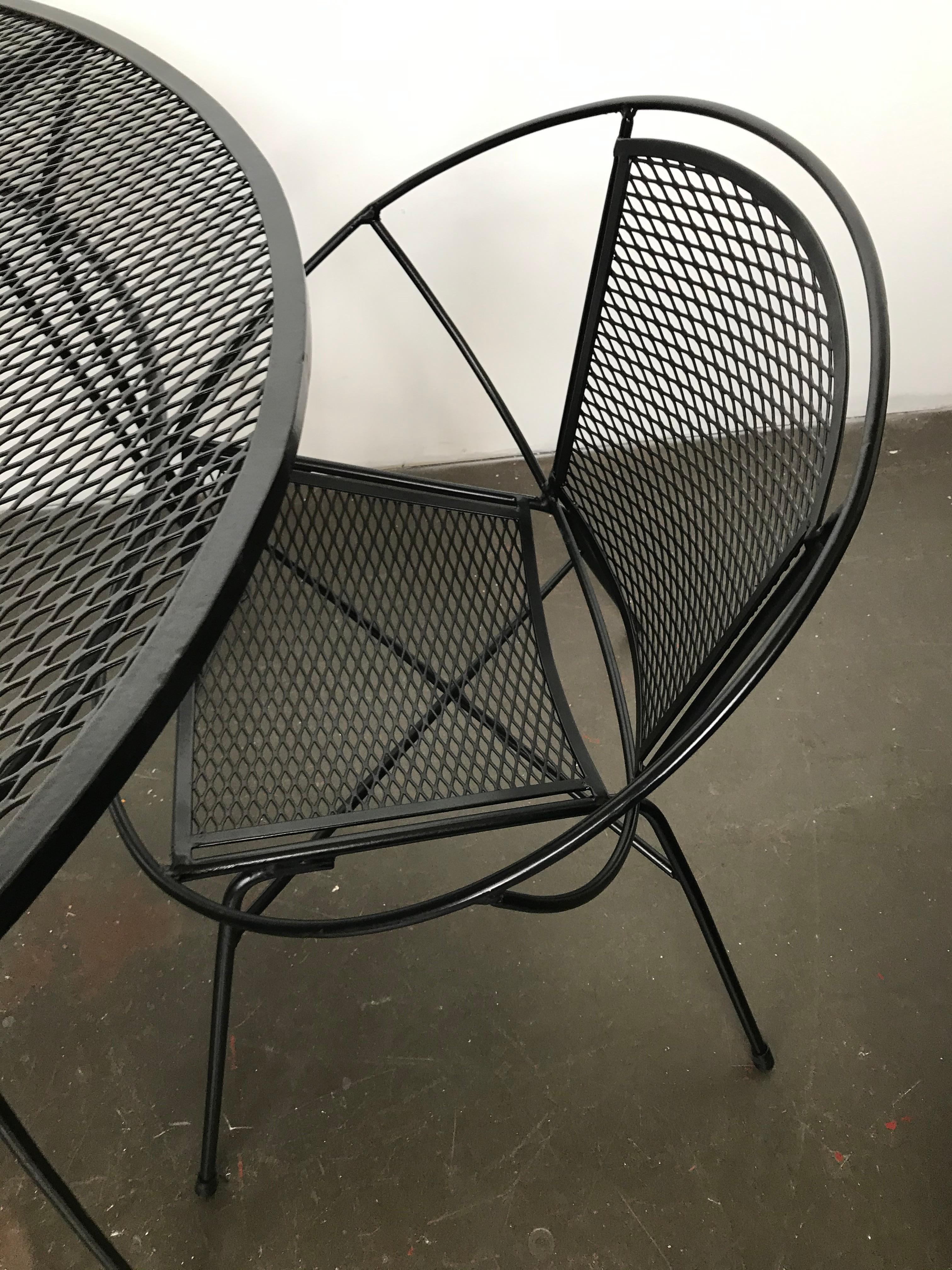 Mid-Century Modern Patio Dining Set by Maurizio Tempestini  for Salterini  2