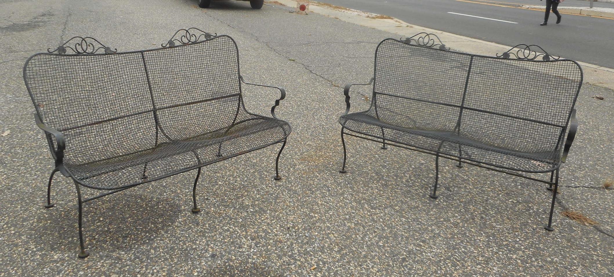 Mid-Century Modern Patio Set in the Style of Russell Woodard In Good Condition In Brooklyn, NY
