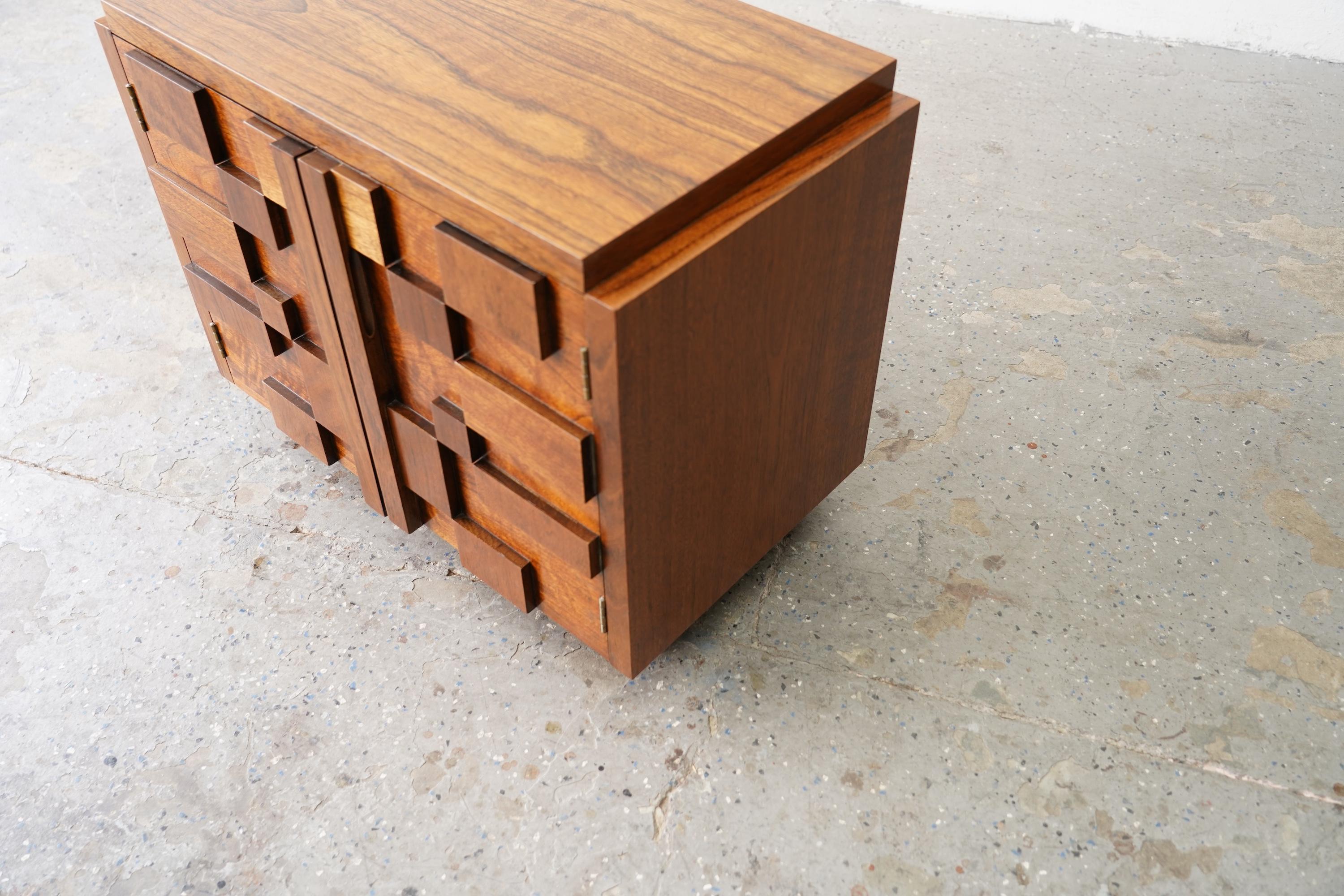 Mesilla de noche Mid Century Modern Paul Evans Style Lane Staccato Brutalist EndTable en venta 1