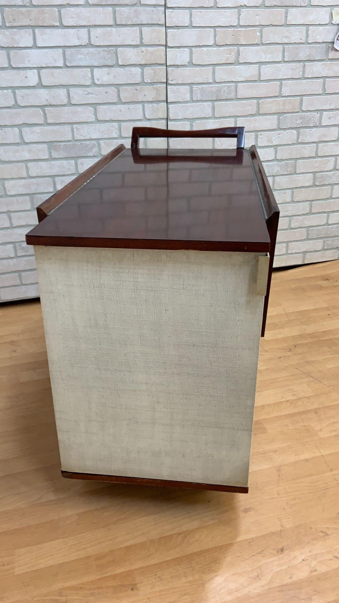 Mid-Century Modern Paul Frankl Expanding Serving Cart In Good Condition For Sale In Chicago, IL