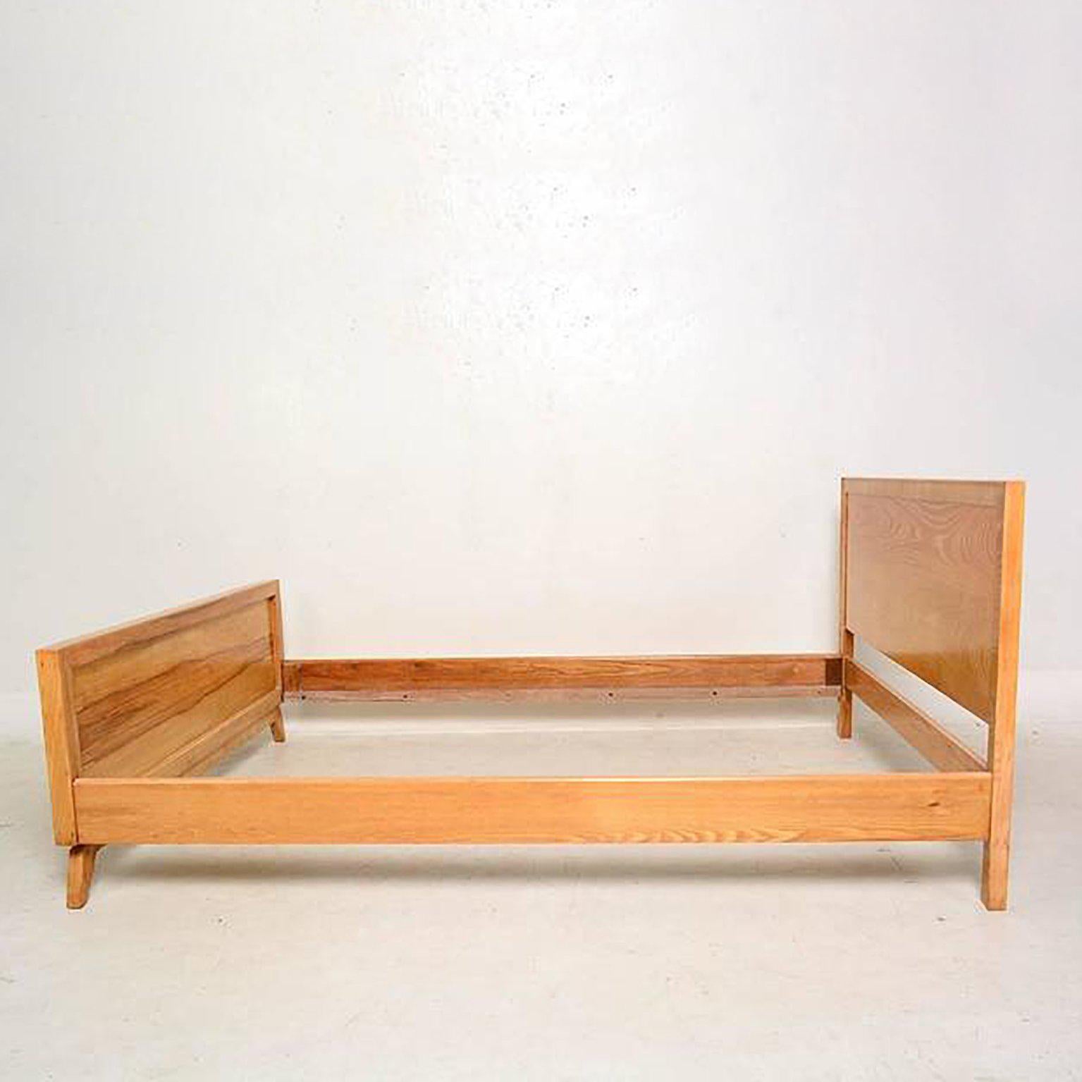 Wood Mid Century Modern Paul Frankl for Brown Saltman Full Size Bed