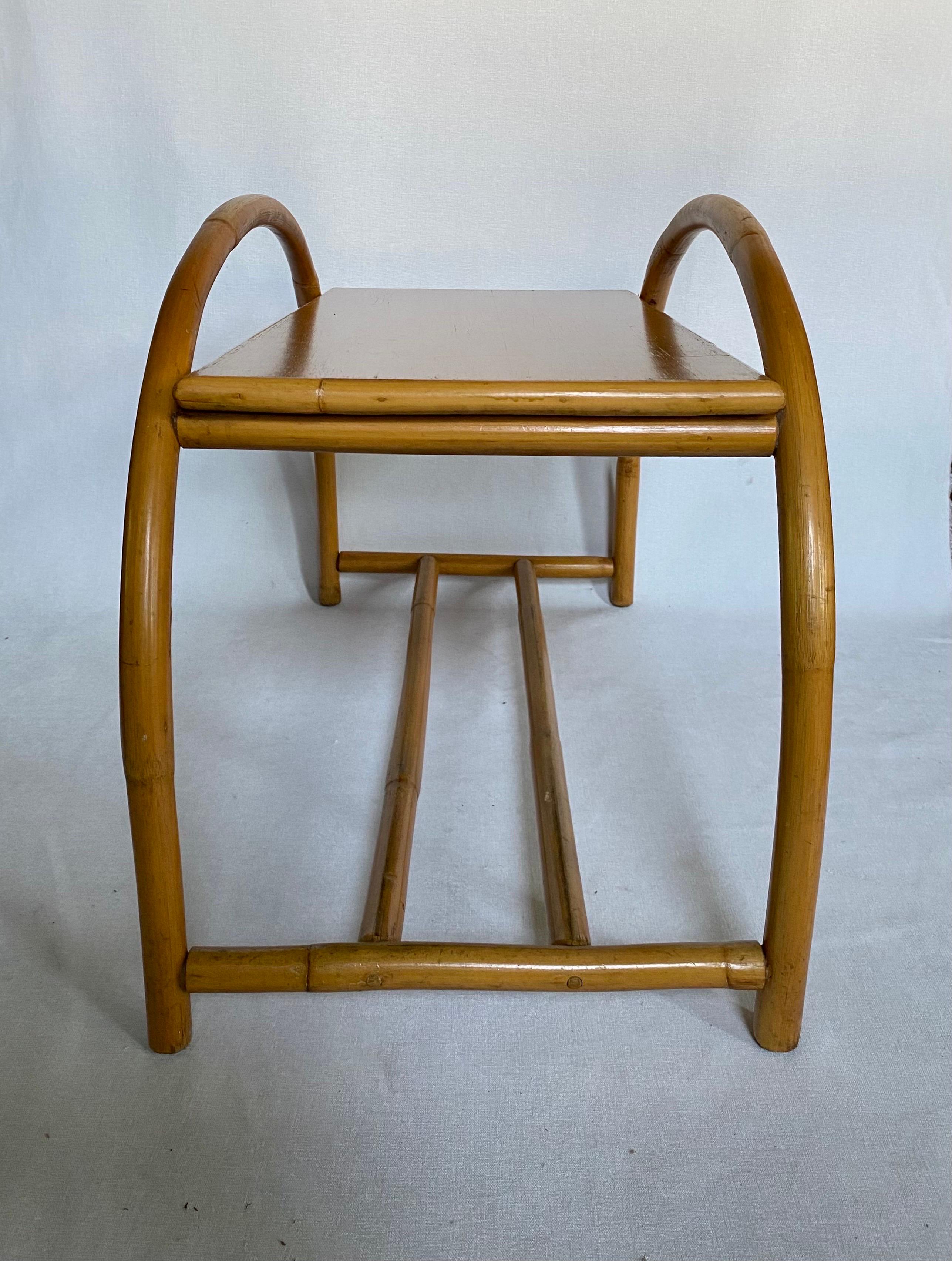 Mid-20th Century Mid-Century Modern Paul Frankl Style Arched Rattan Side End Table For Sale