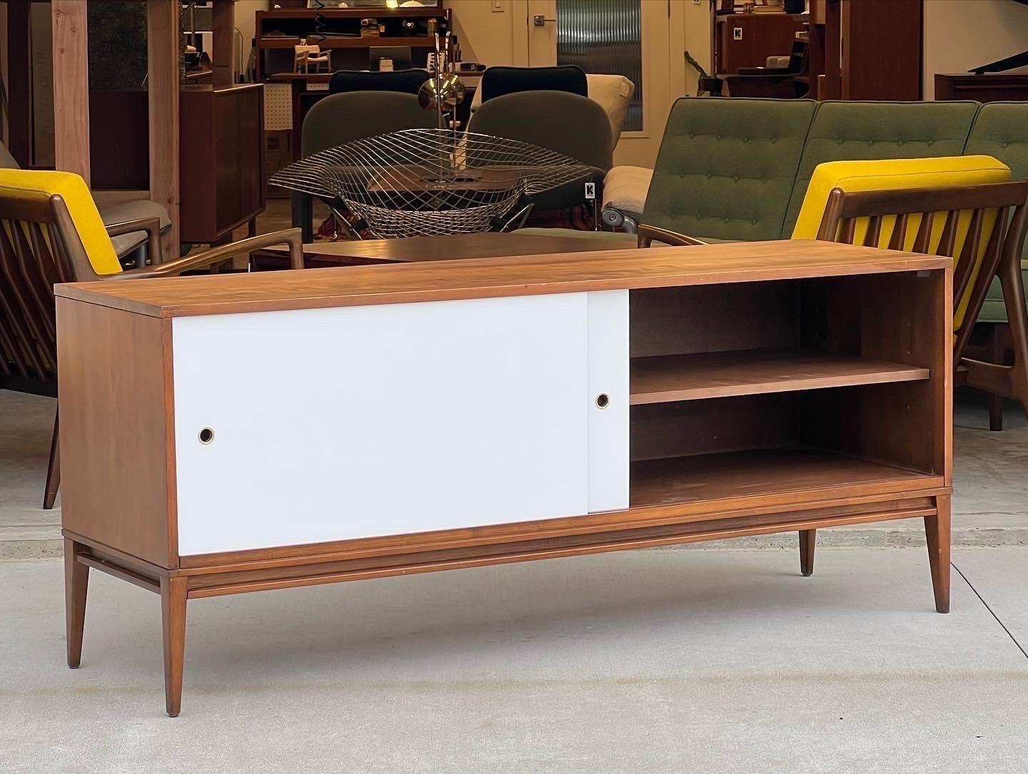 American Mid Century Modern Paul McCobb for Planner Group Credenza