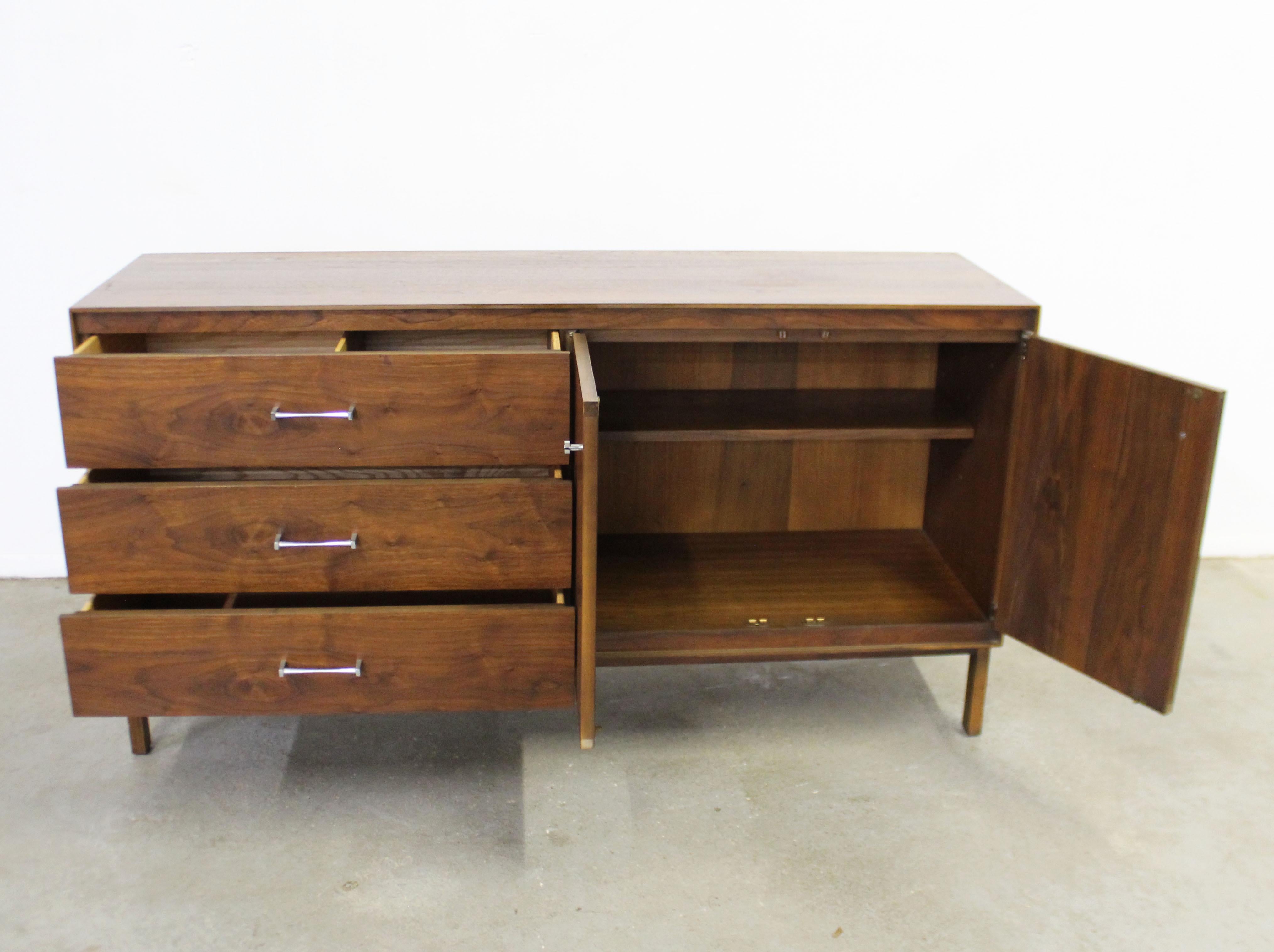 Mid-Century Modern Paul McCobb Lane 'Components' Walnut Credenza 2