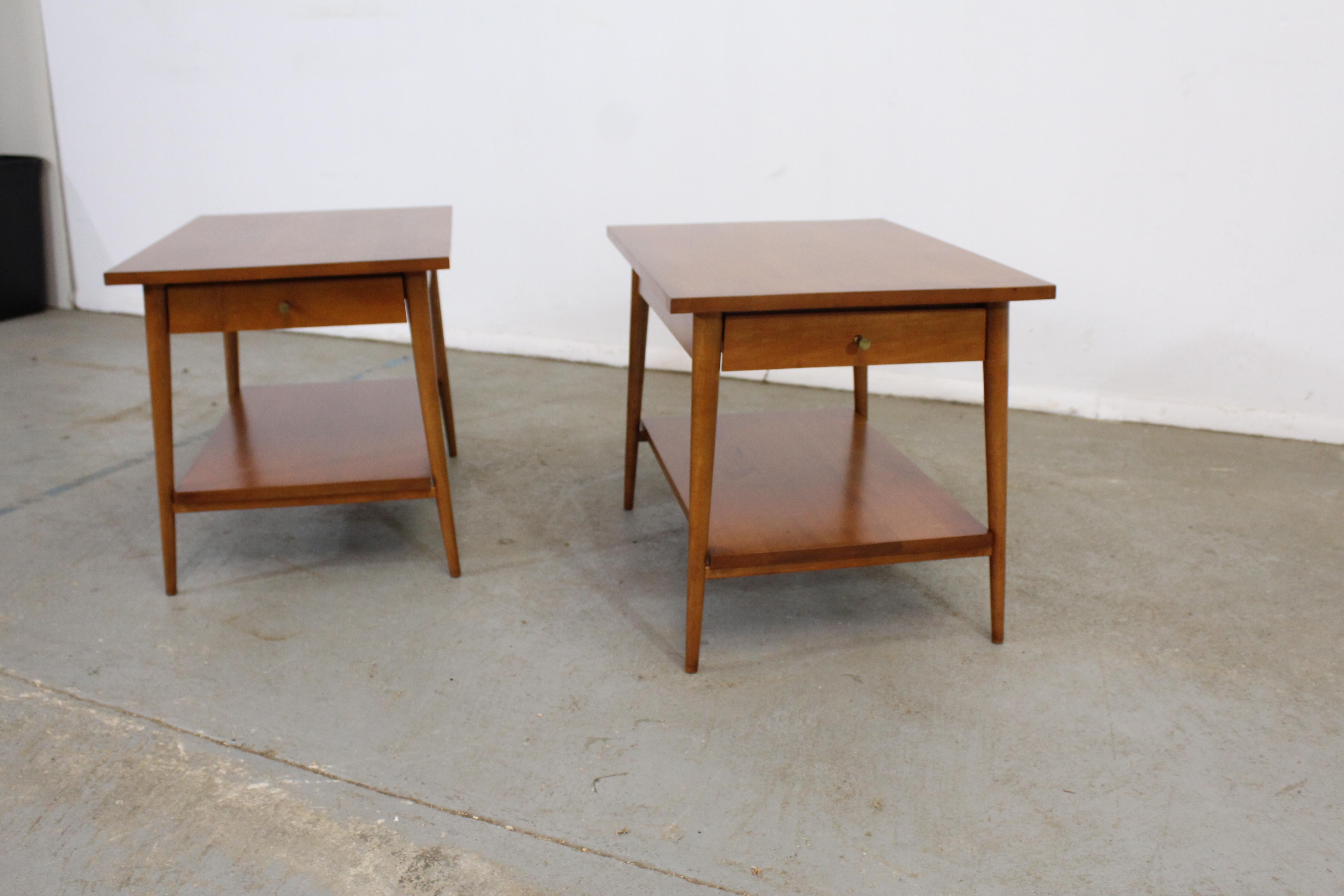 Mid-Century Modern Tables de nuit/tables d'appoint Paul Mccobb modernes du milieu du siècle dernier en vente
