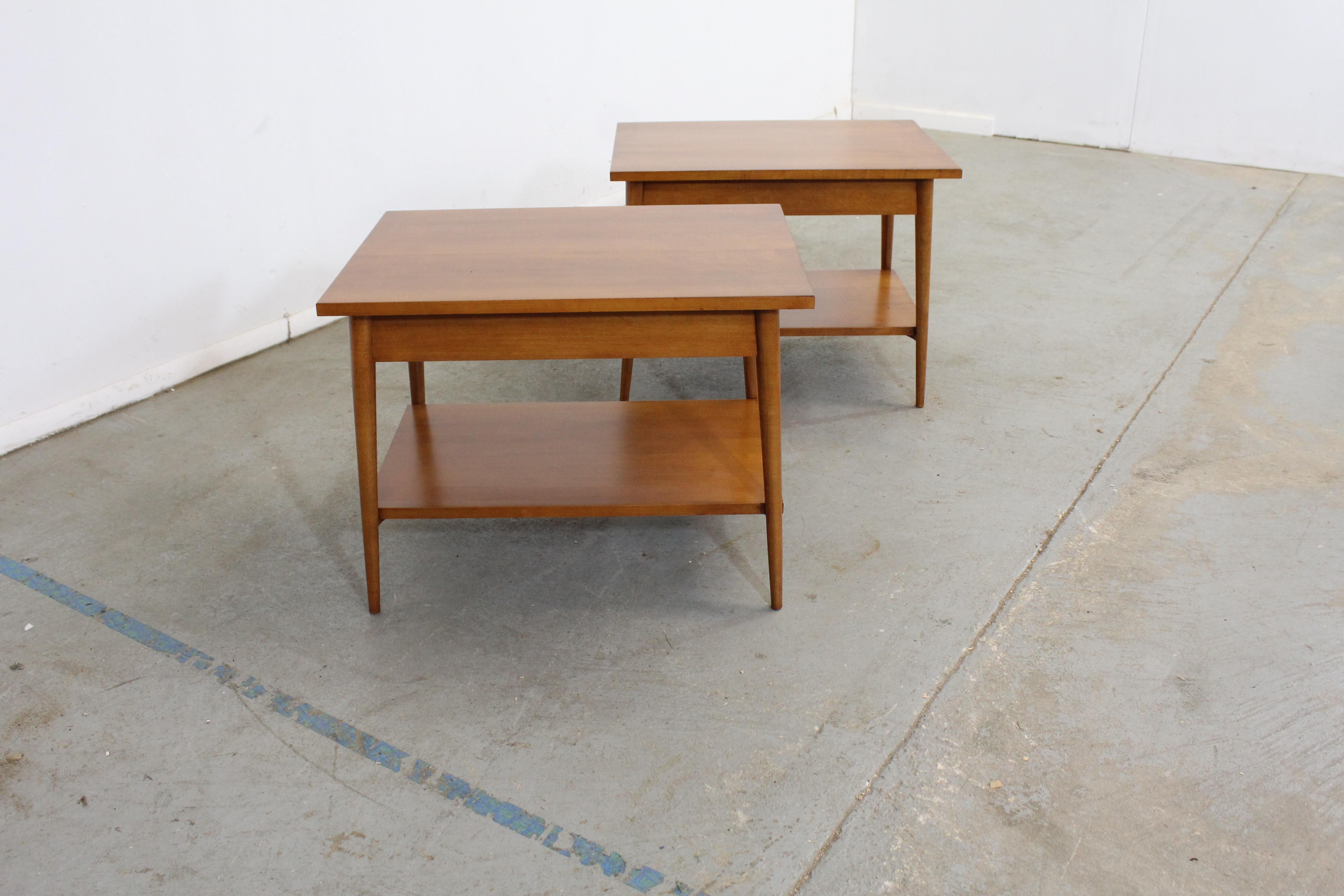 Mid-Century Modern Paul Mccobb Nightstands/End Tables In Good Condition For Sale In Wilmington, DE