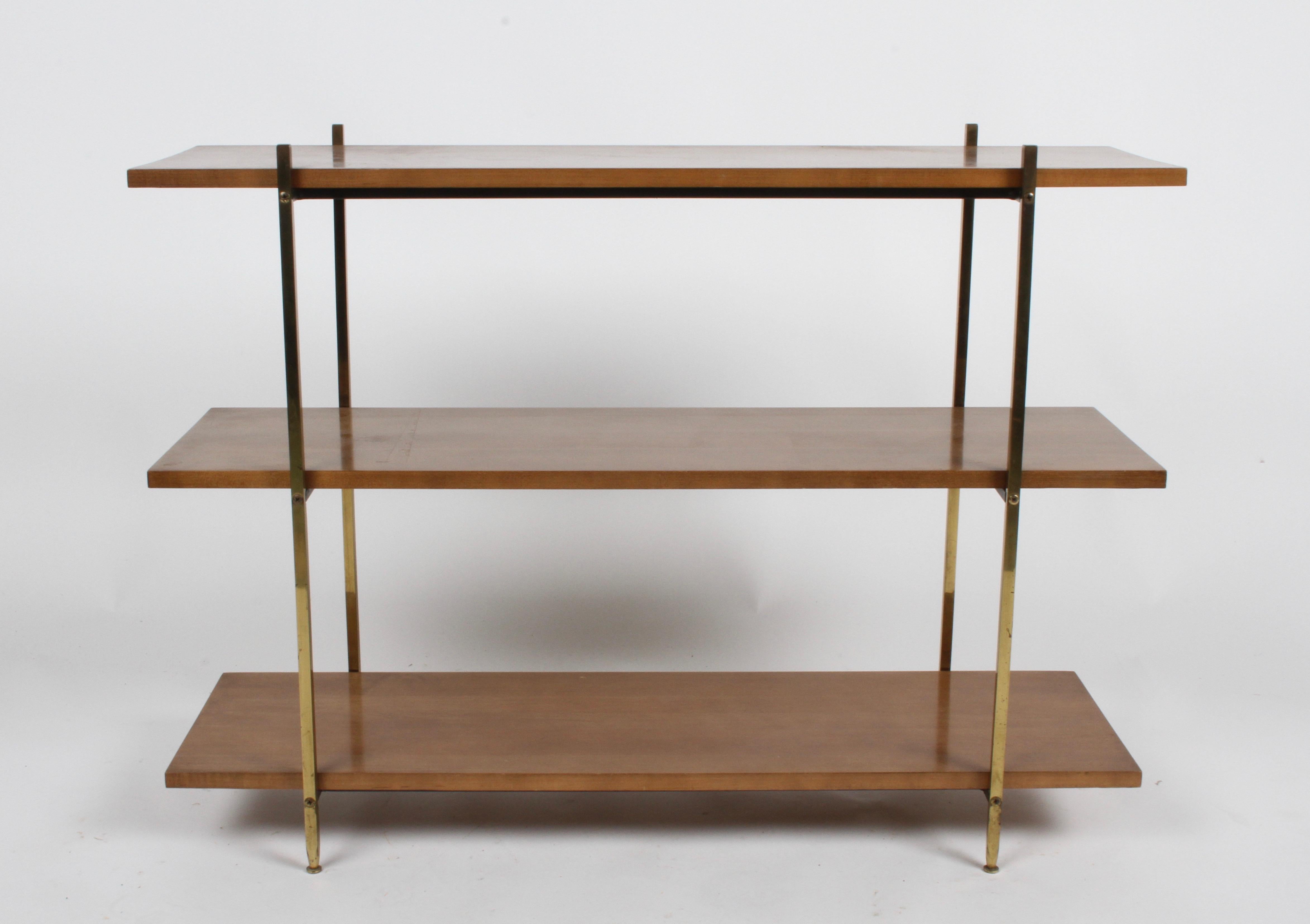 American Mid-Century Modern Paul McCobb Style 3-Tier Maple and Brass Bookshelf