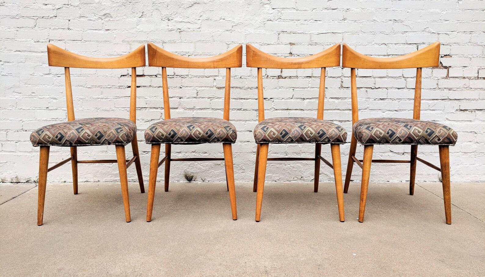 American Mid Century Modern Paul McCobb Table and Bowtie Chairs For Sale