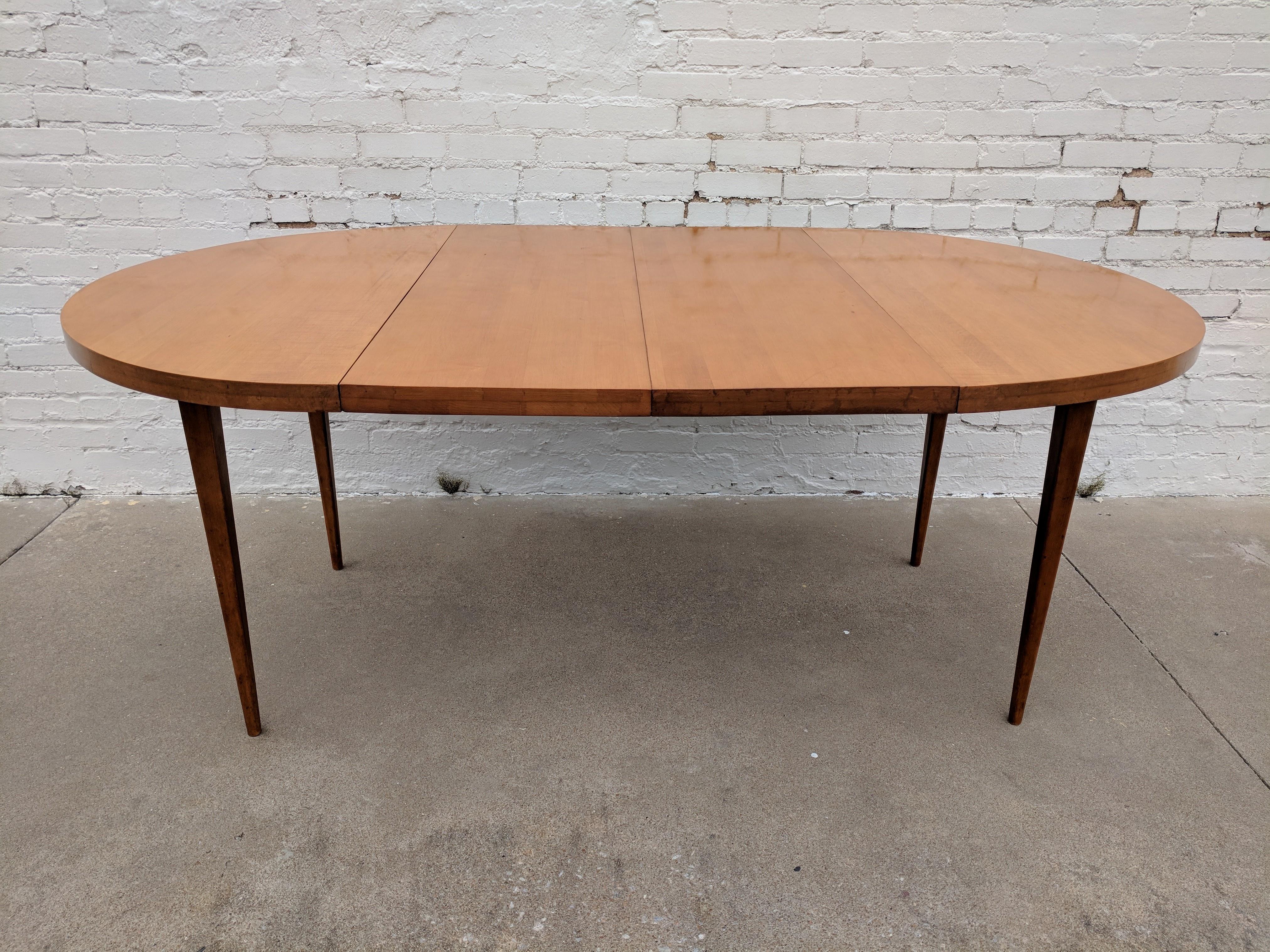 Maple Mid Century Modern Paul McCobb Table and Bowtie Chairs For Sale