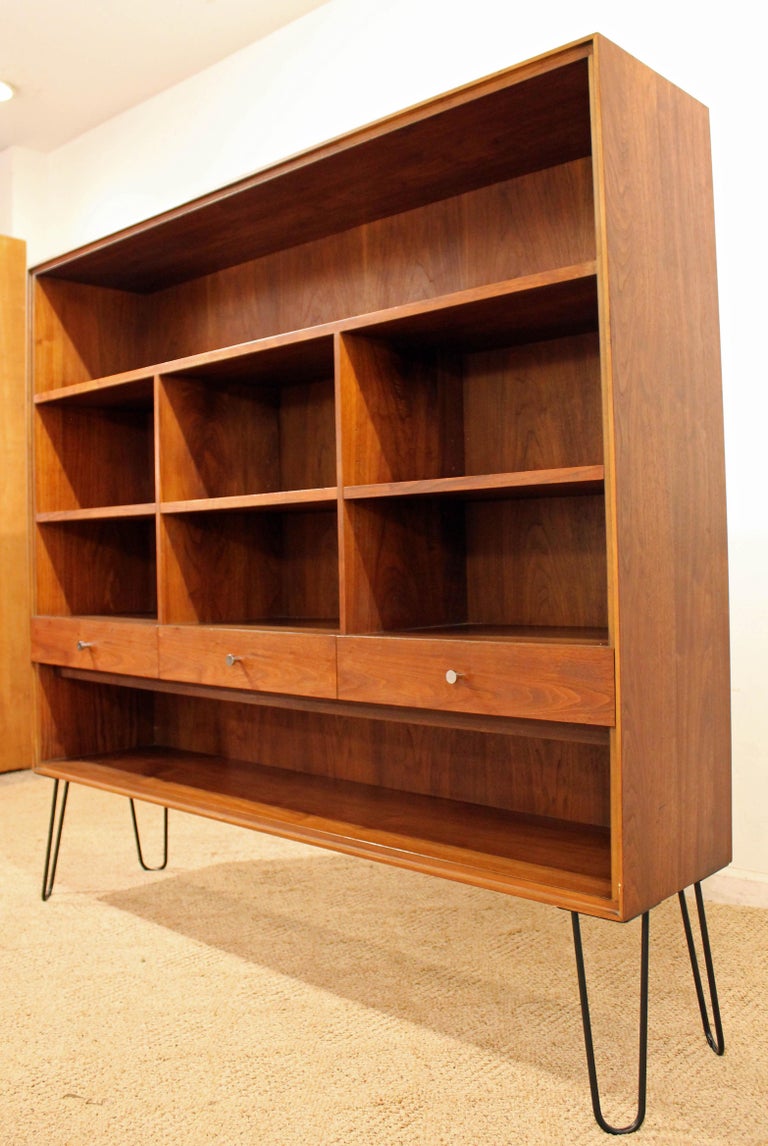 MidCentury Modern Paul McCobb Walnut Bookcase Shelf on Hairpin Legs at
