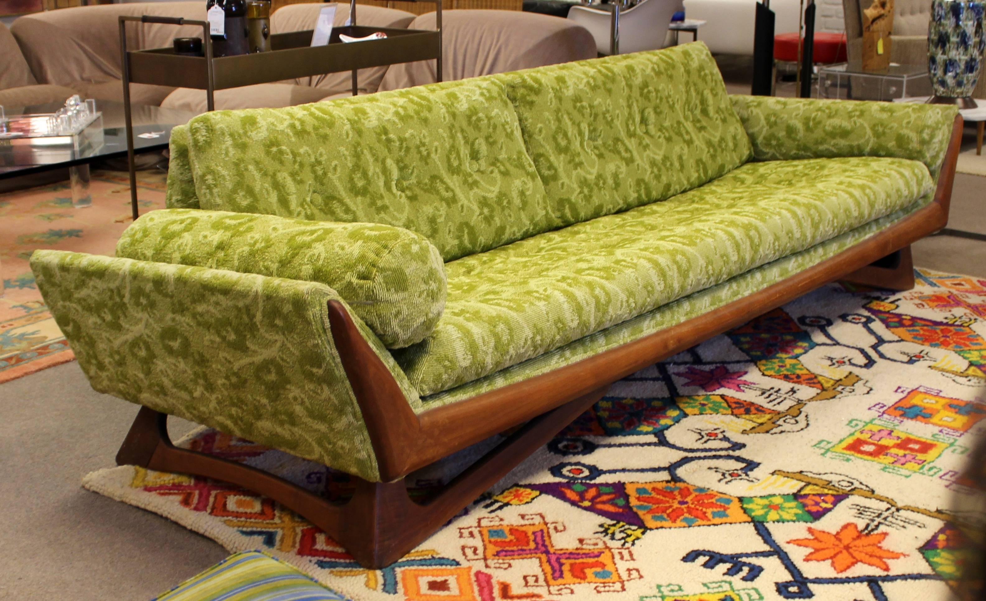 Mid-Century Modern Pearsall for Craft Assoc. Green Gondola Sofa Chair Set, 1960s In Good Condition In Keego Harbor, MI