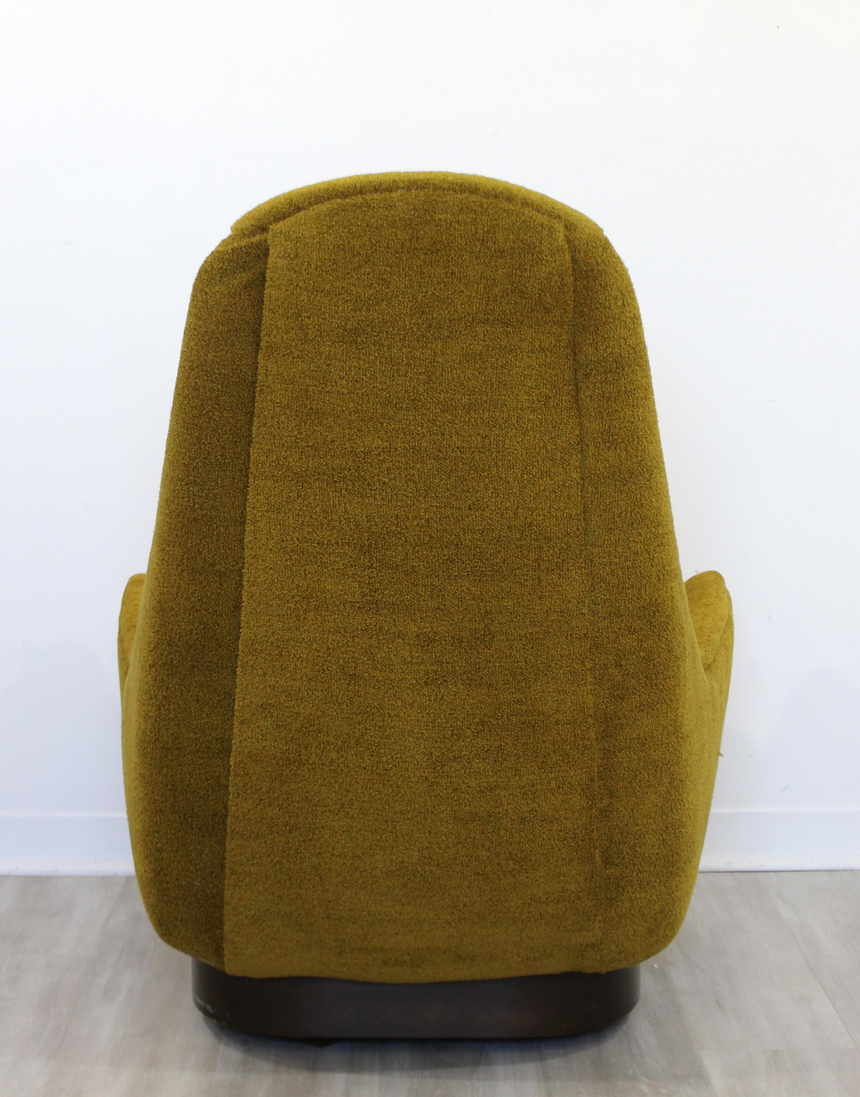 Wood Mid-Century Modern Pearsall Style Plinth Base Lounge Armchair, 1960s