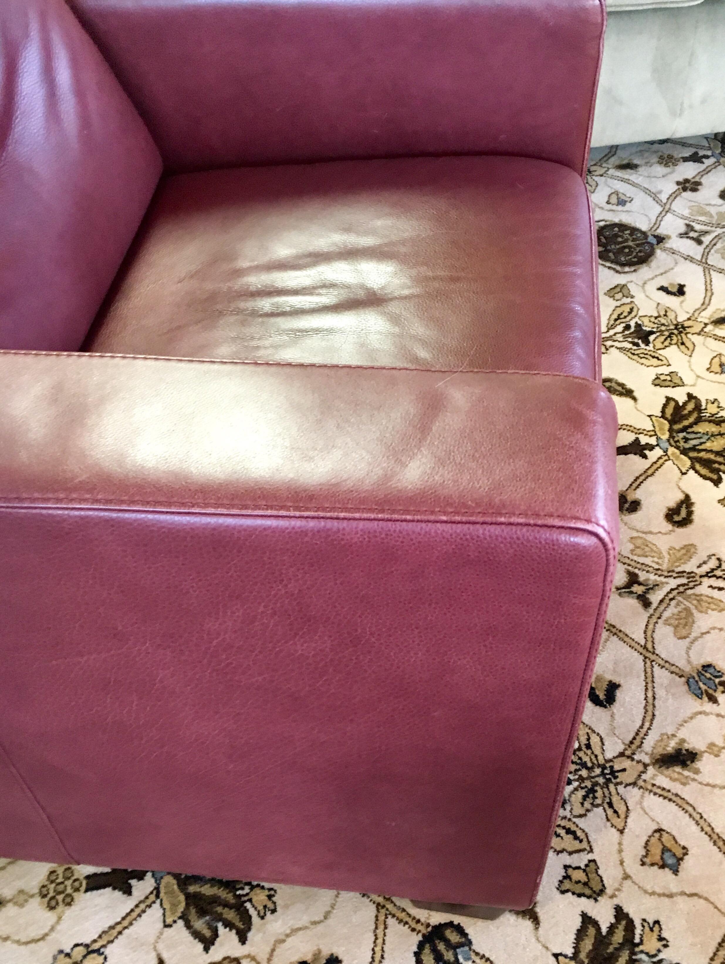 Mid-Century Modern Pebbled Leather Reclining Lounge Cigar Chair In Good Condition In West Hartford, CT