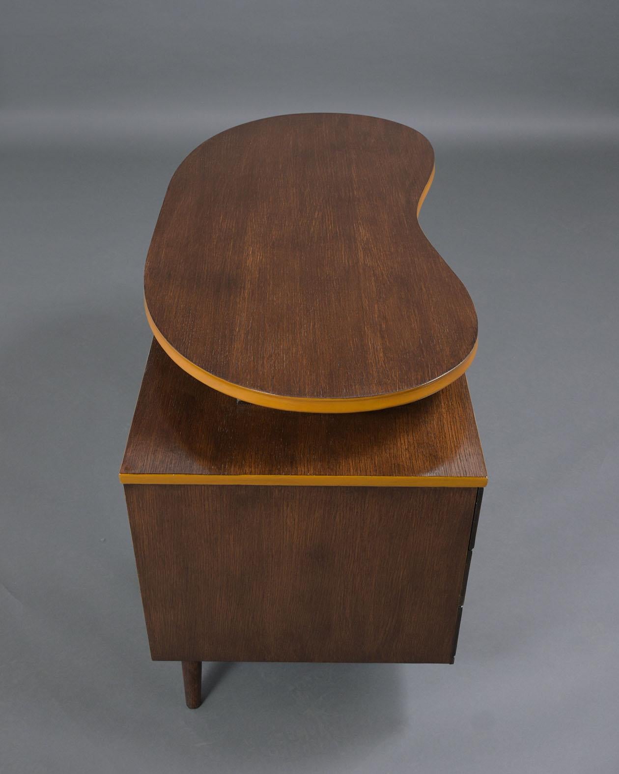 Mid-Century Modern Pedestal Desk 6
