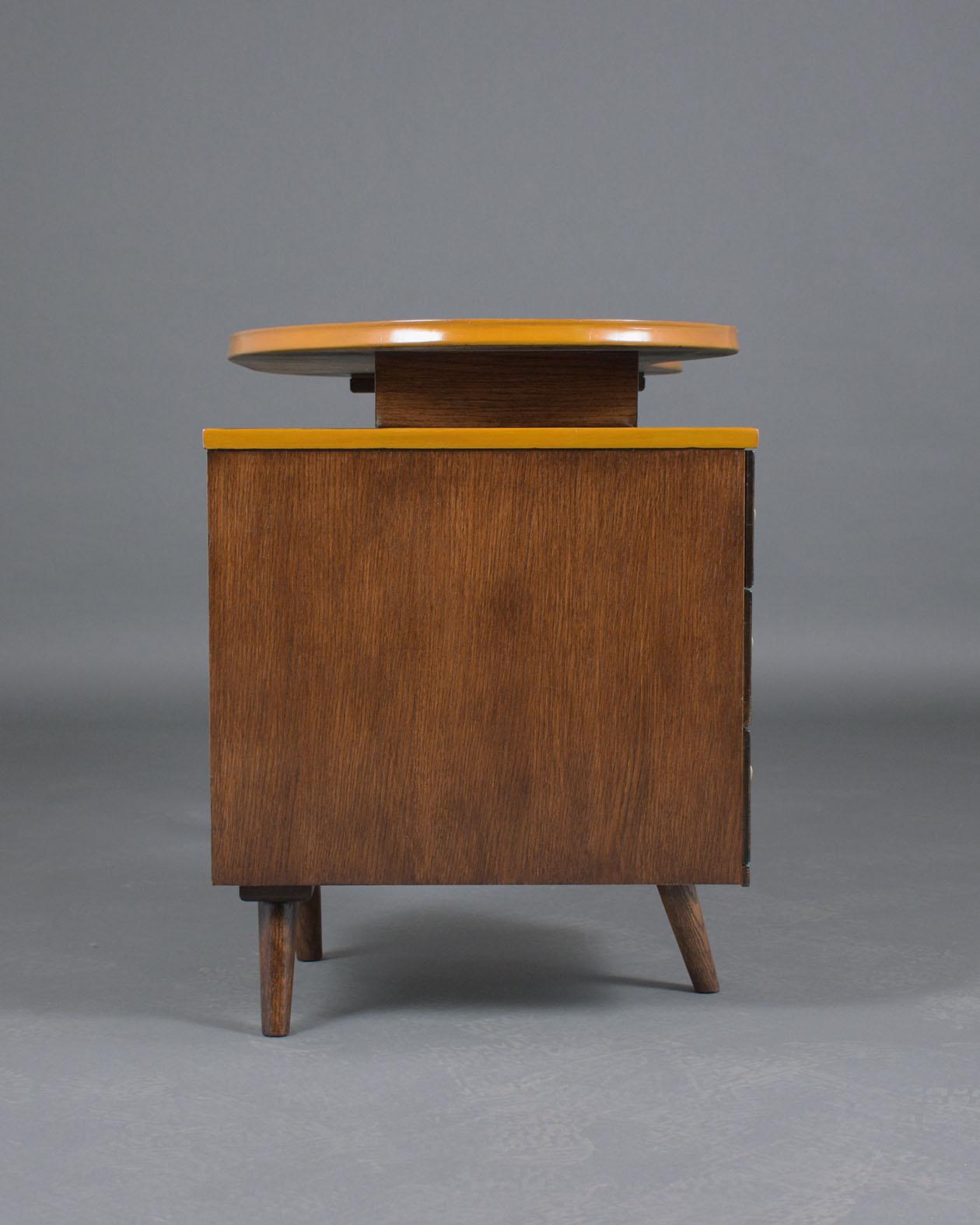Mid-Century Modern Pedestal Desk 7