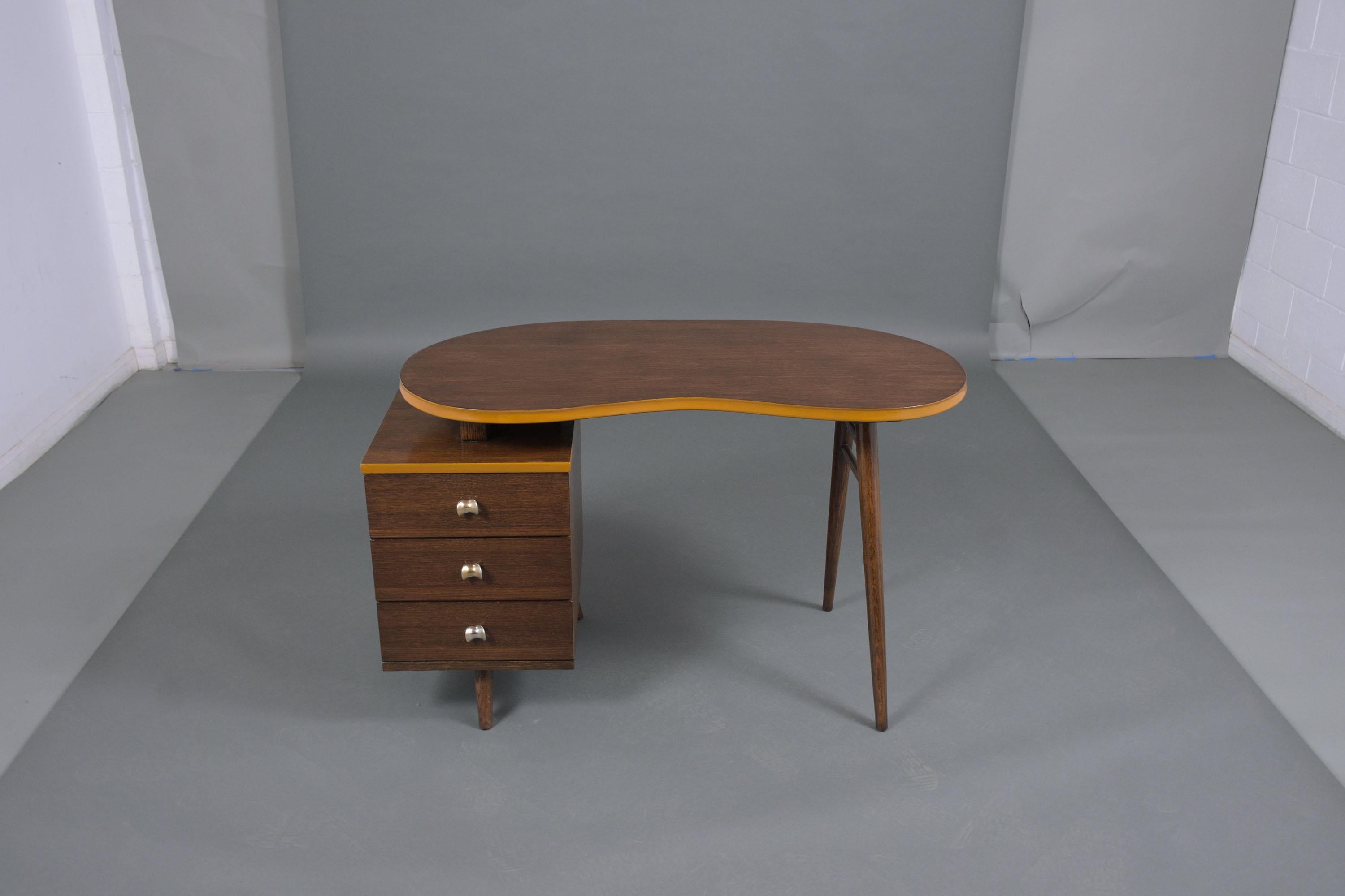 American Mid-Century Modern Pedestal Desk