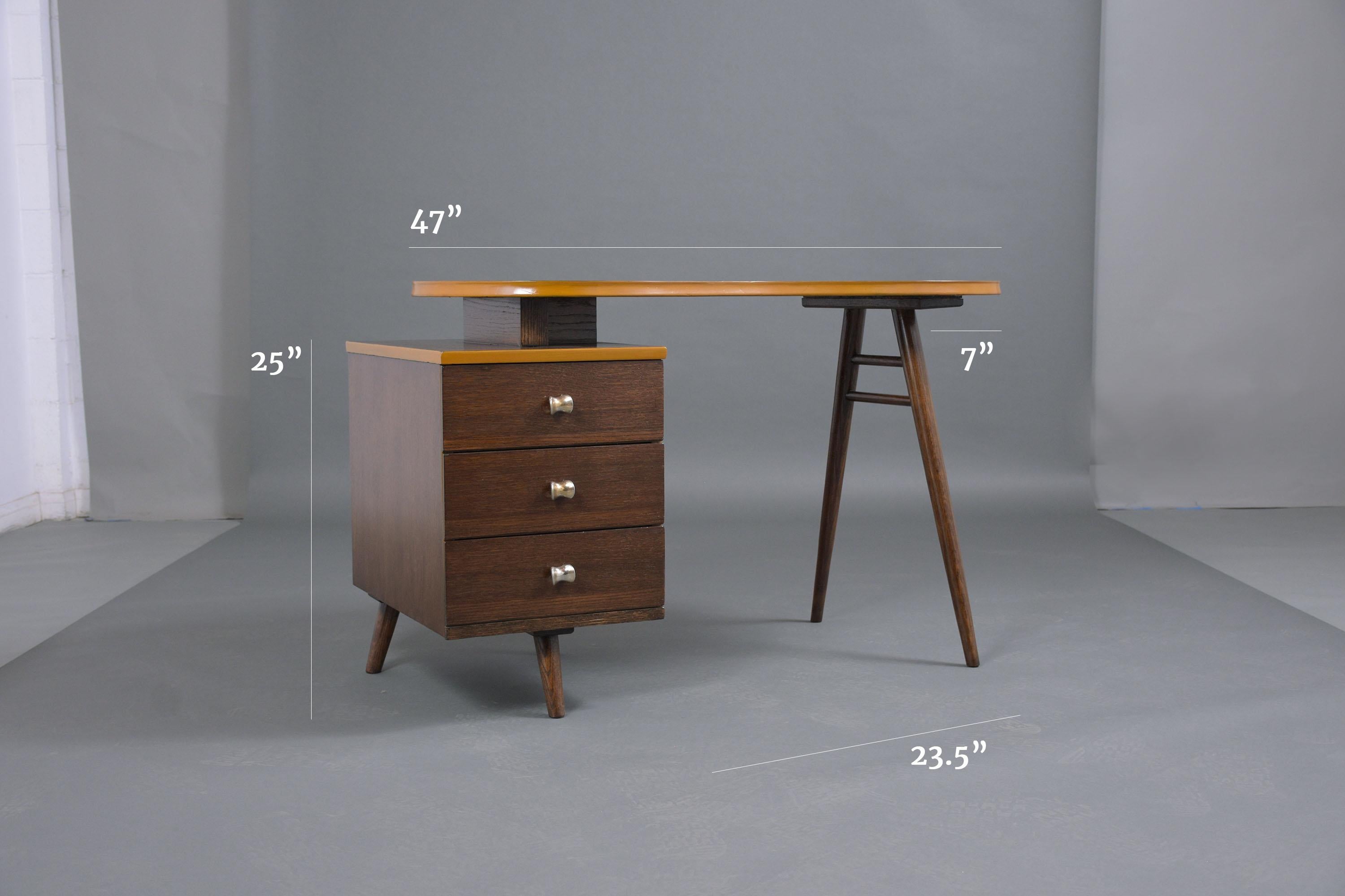 Wood Mid-Century Modern Pedestal Desk
