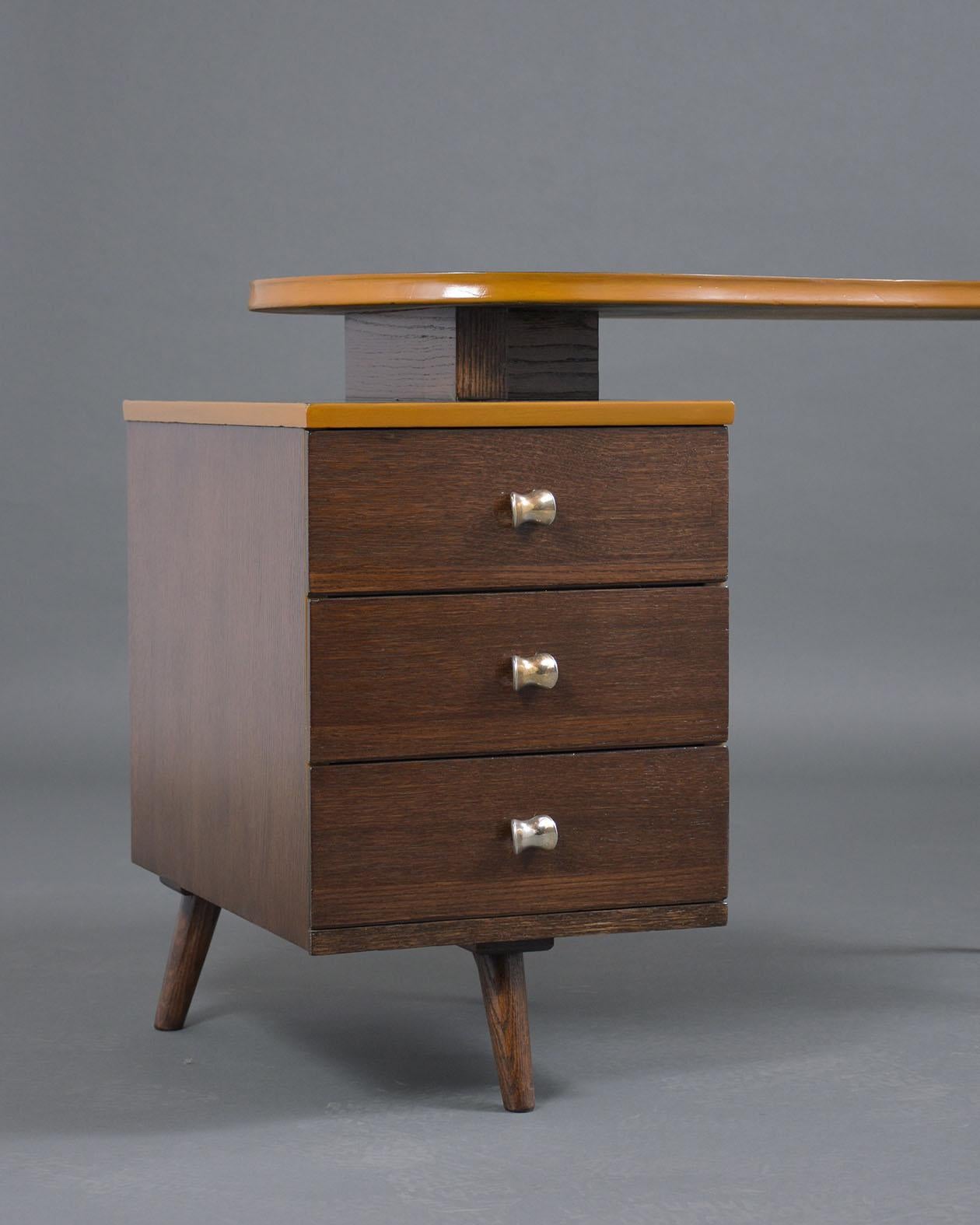 Mid-Century Modern Pedestal Desk 1
