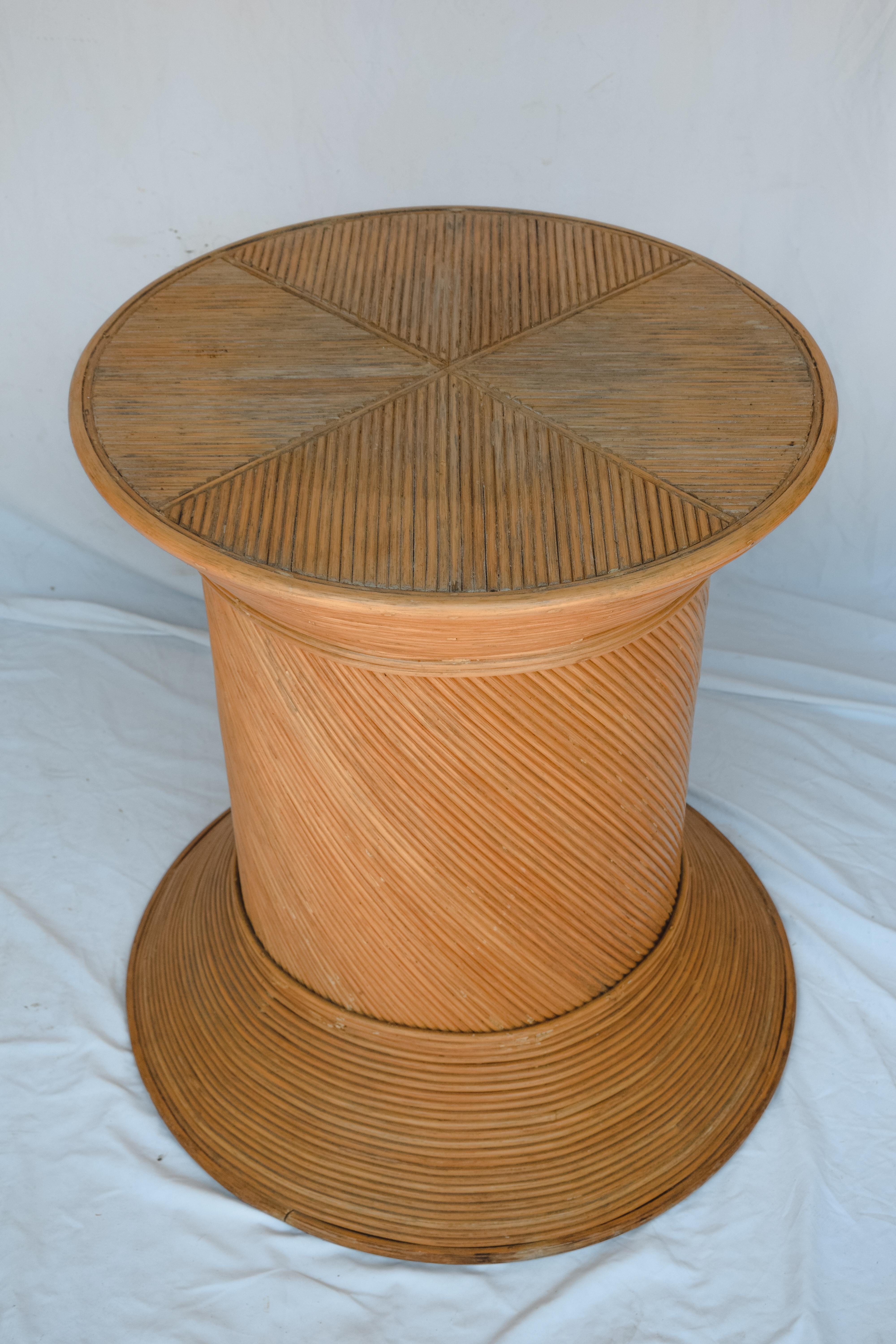 French Mid-Century Modern Pencil Reed Bamboo Side Table or End Table For Sale