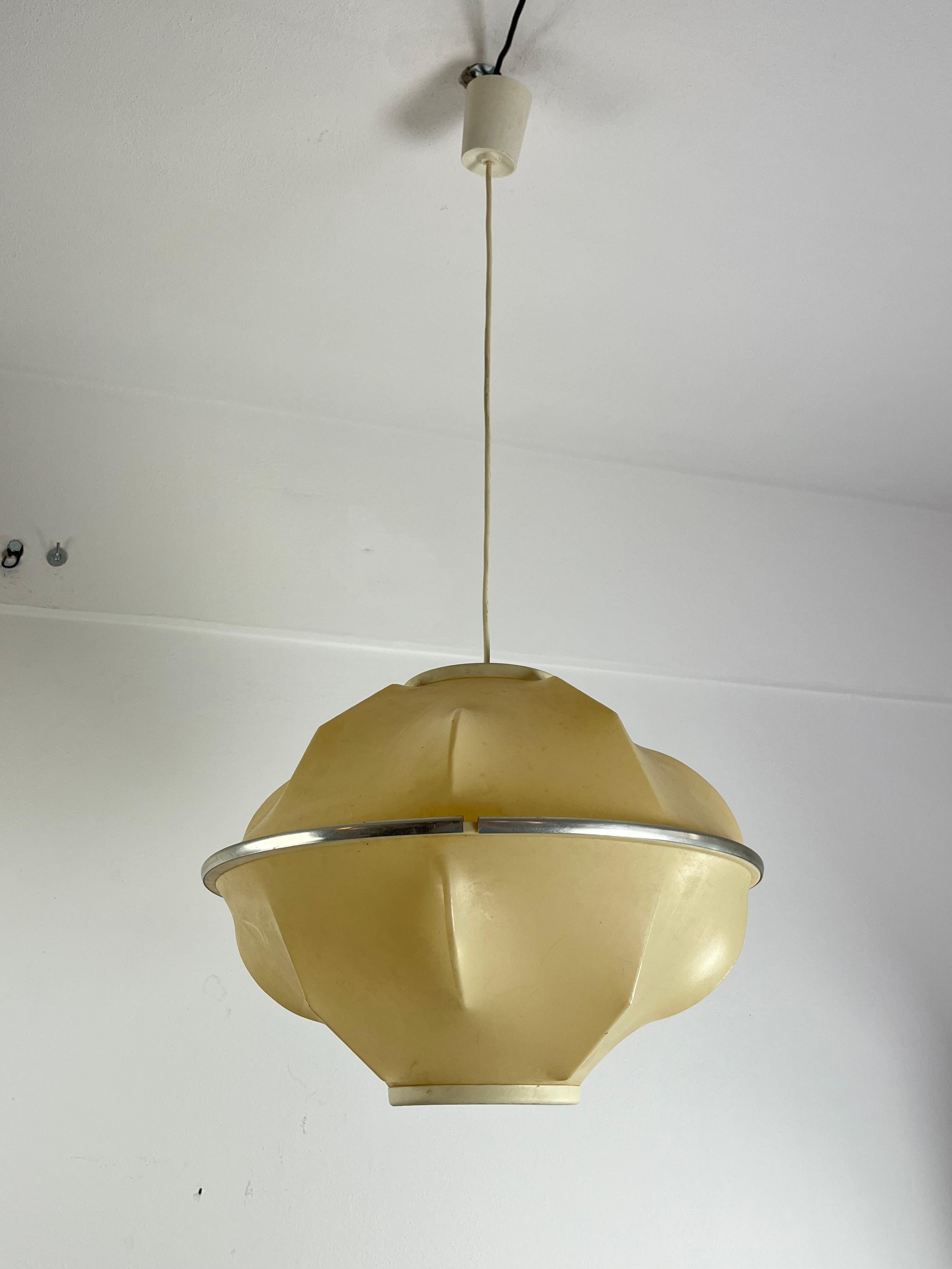 Mid-Century Modern Pendant Lamp Designed & Manufactered Probably By Flos 1960s For Sale 2