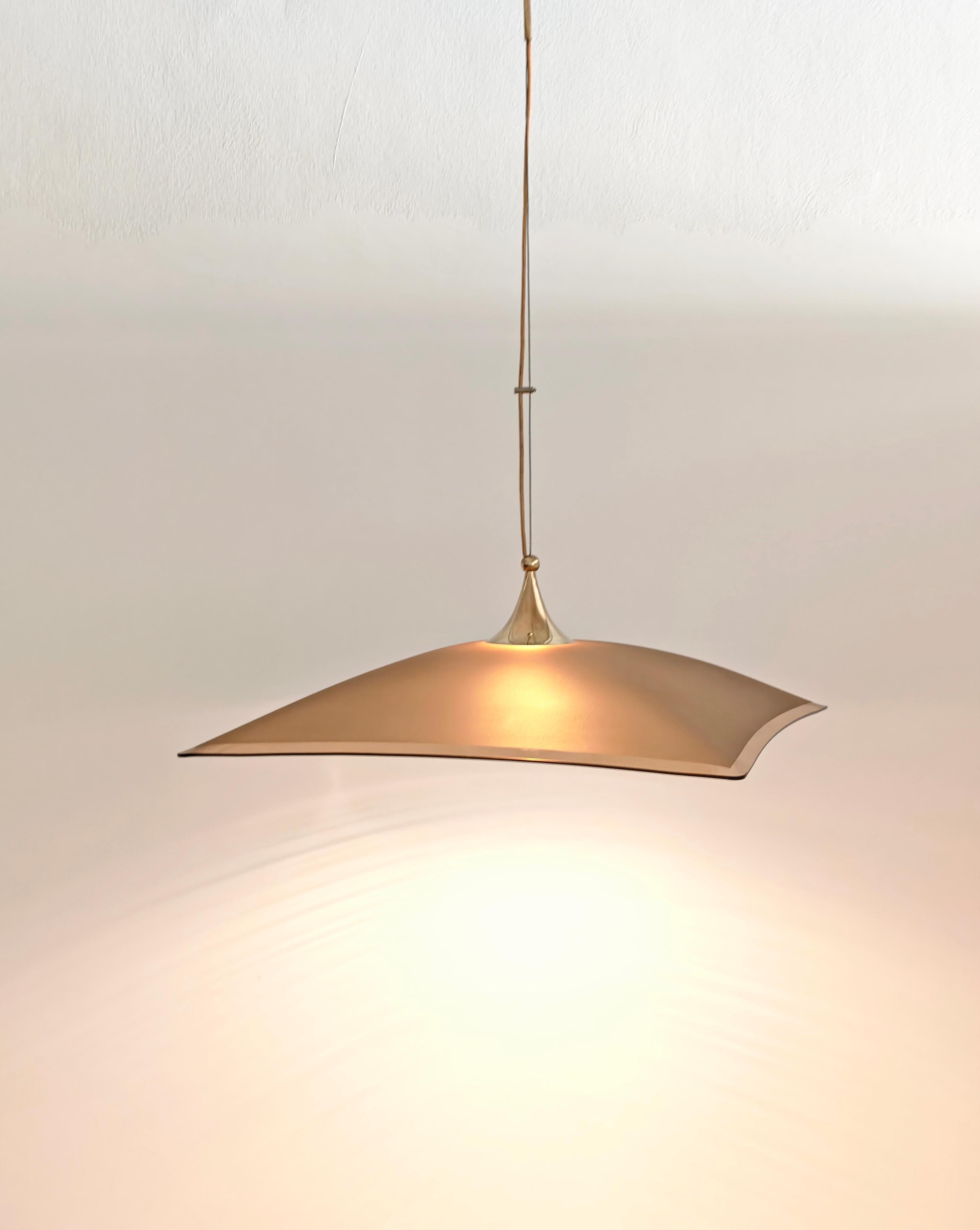 Lampada a sospensione moderna di metà secolo in vetro ambra  e Design/One Italia 1960/70 in vendita 6