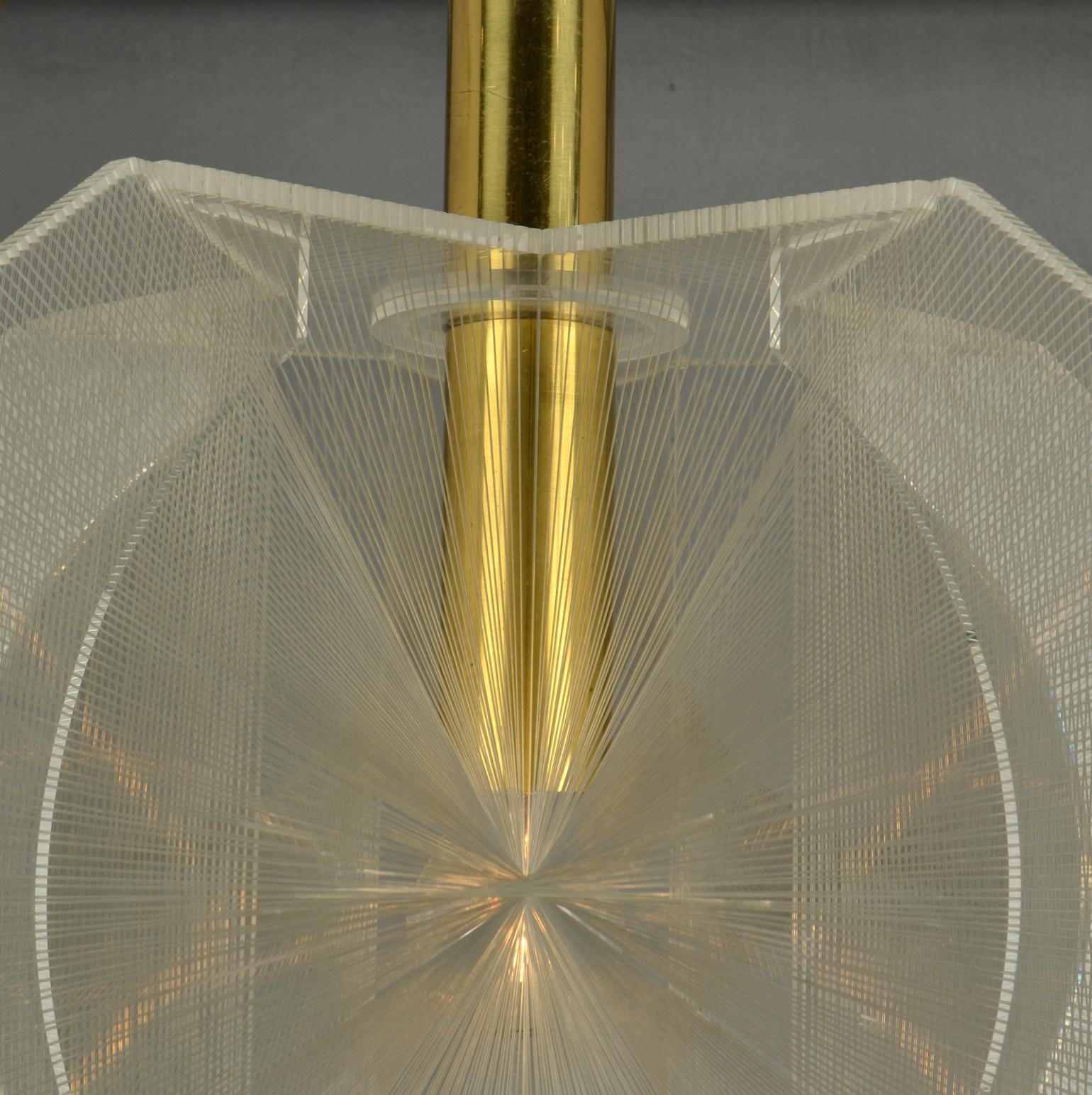 European Mid Century Modern Pendant Lamp in Clear Lucite, Wire and Brass For Sale
