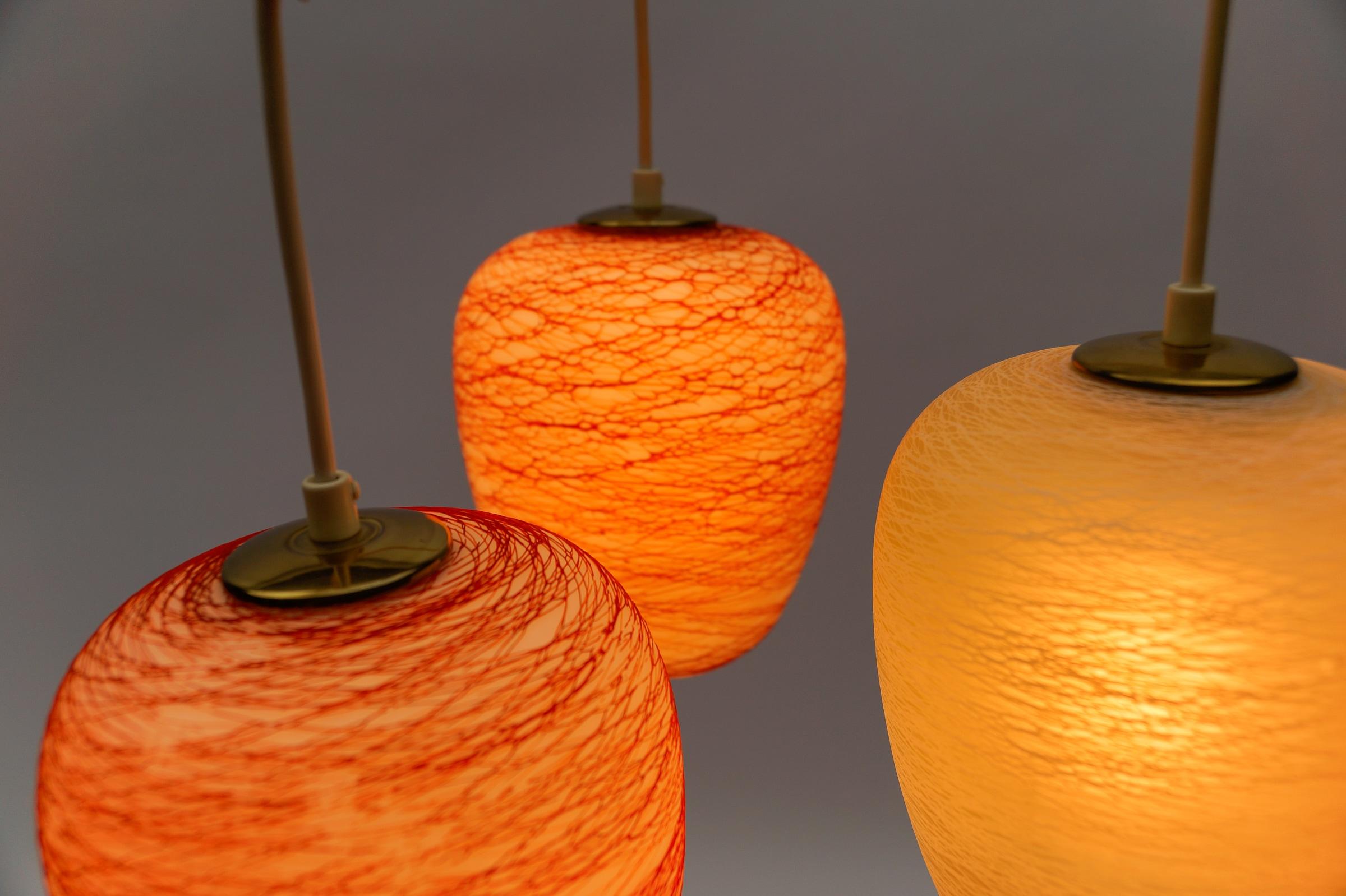 Mid-Century Modern Pendant Lamp made in Glass and Metal, 1950s For Sale 5