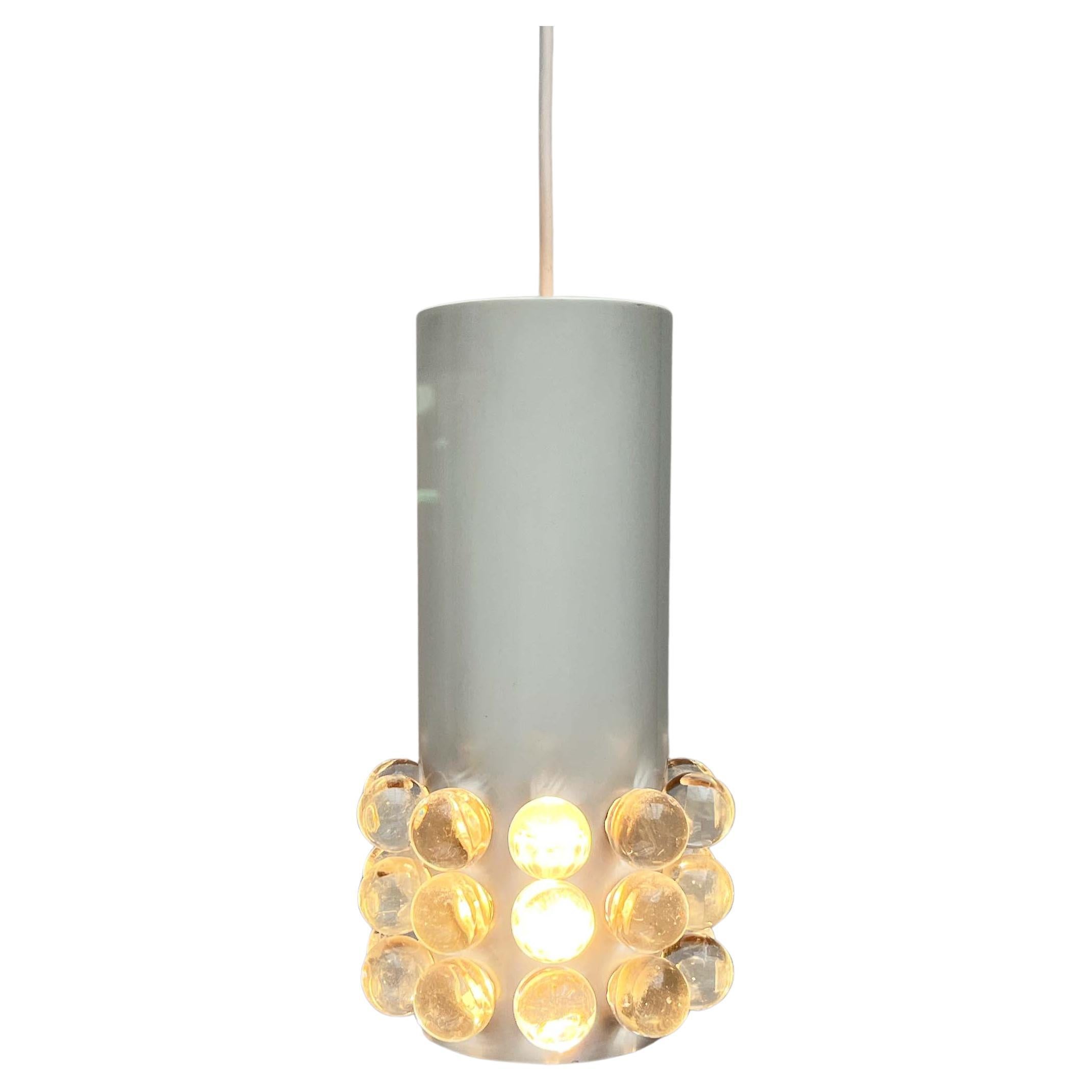Lampe suspendue moderne du milieu du siècle avec des perles en acrylique, 1960s en vente
