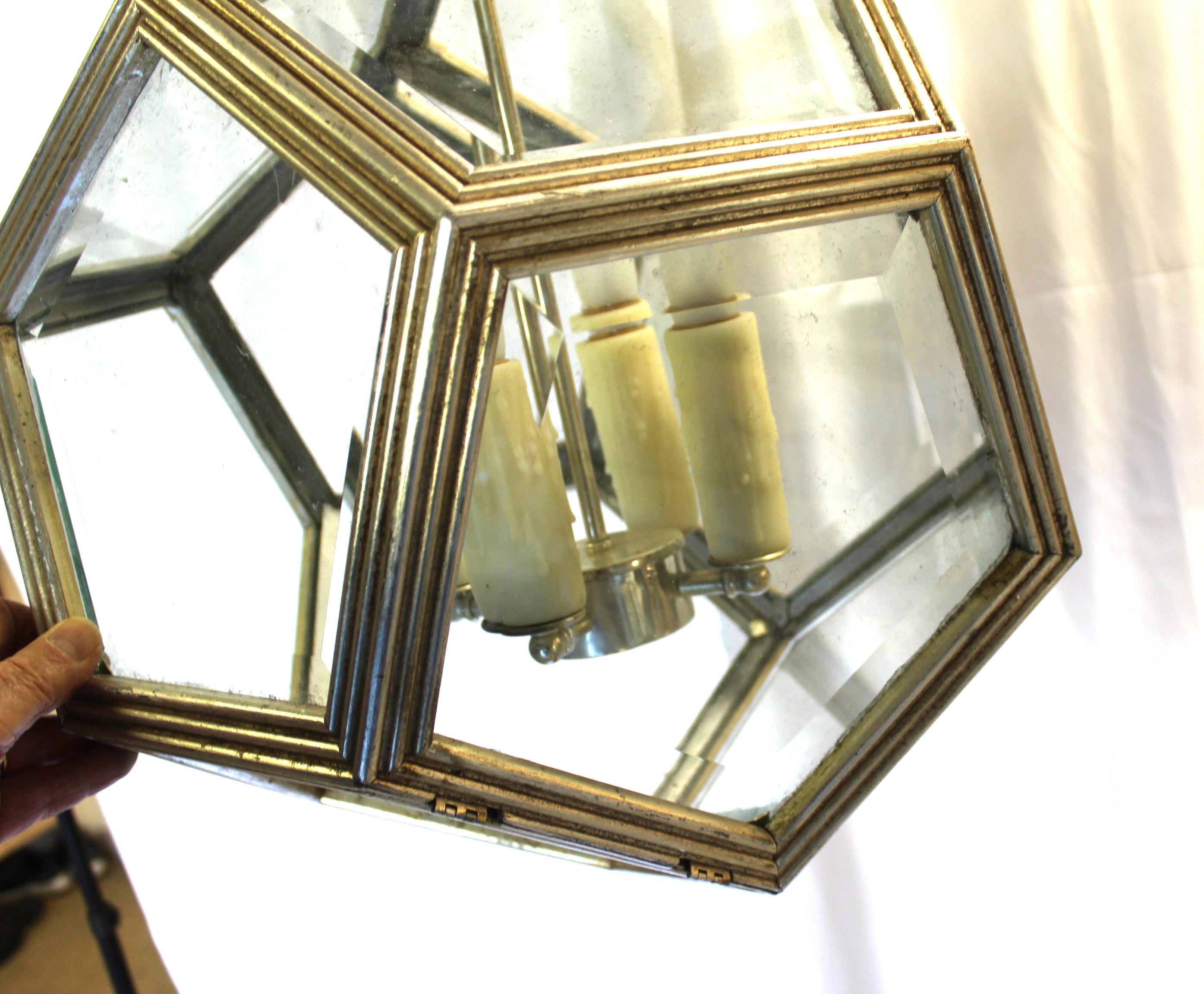 Mid-Century moderno Lampadario a pentagono di metà secolo/moderno in vendita
