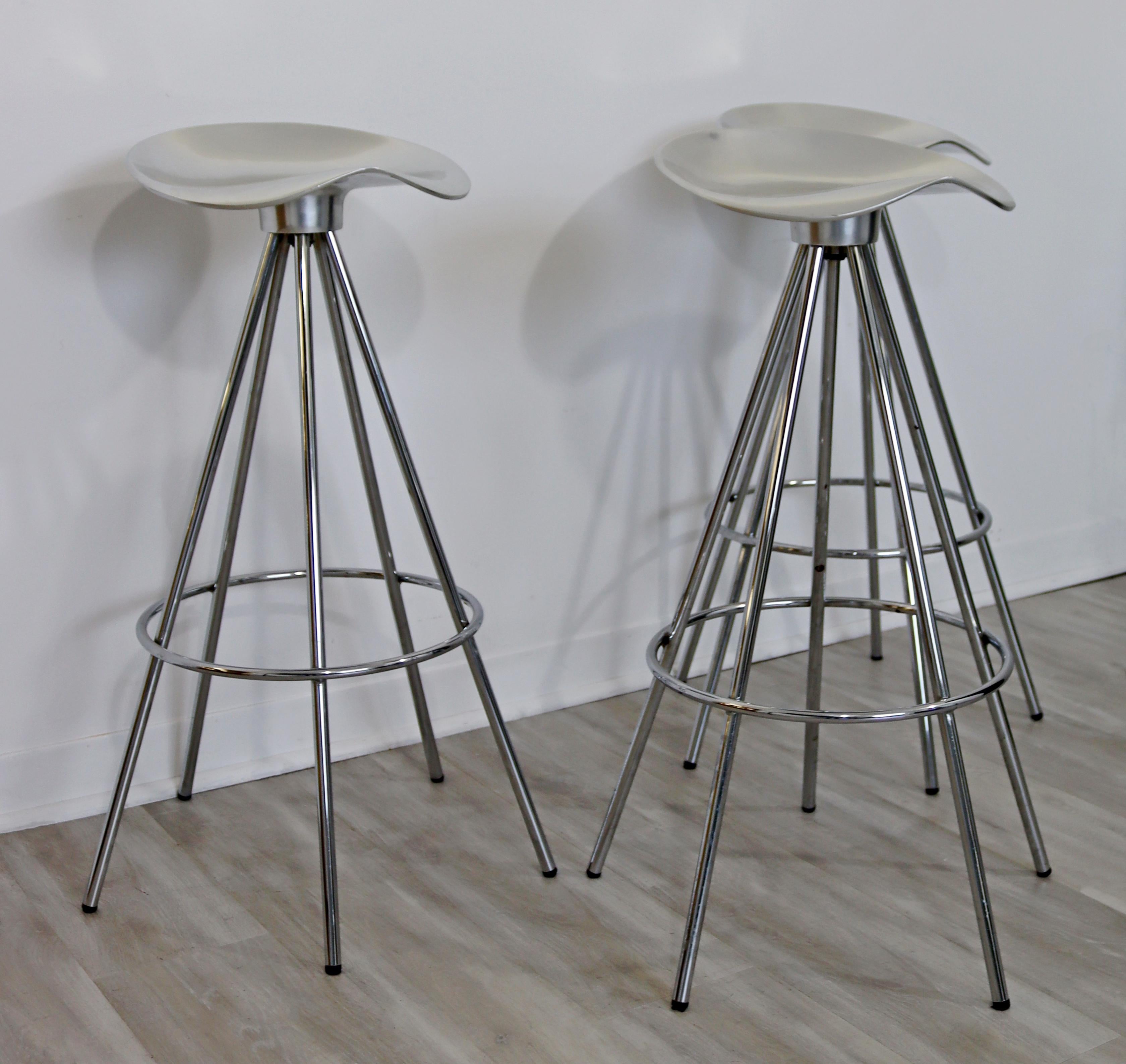 Mid-Century Modern Pepe Cortes Amat Set 3 Jamaica Bar Stools Molded Seats Spain In Good Condition In Keego Harbor, MI