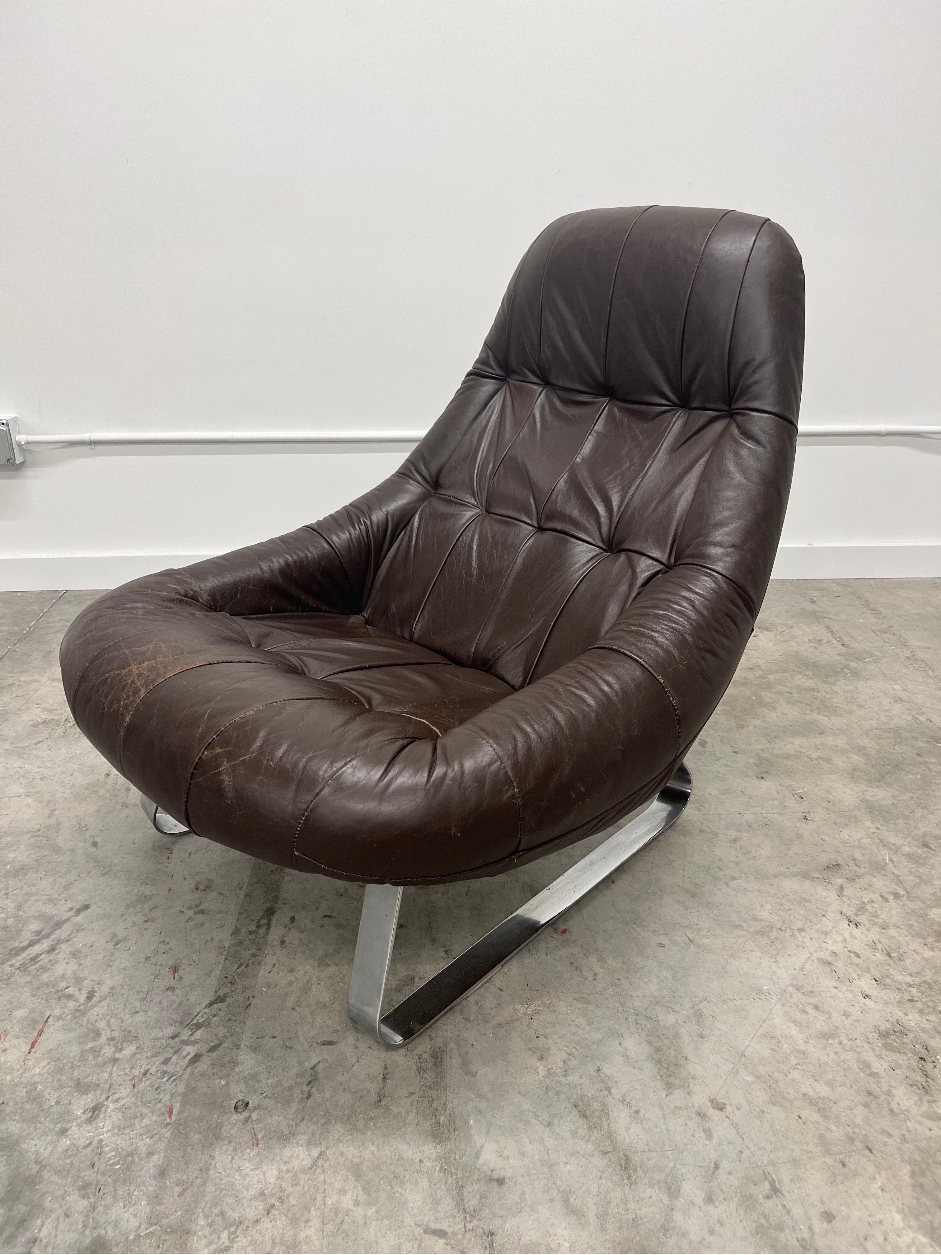 Possibly one of the most comfortable chairs or lounges I’ve ever experienced. Designed by Percival Lafer, 1970s with original leather. Love the mix of leather and chrome material and the low profile.