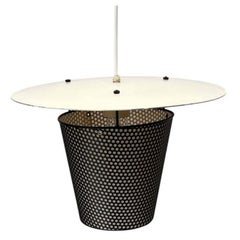 Lampe pendante en métal perforé moderne du milieu du siècle, années 1950