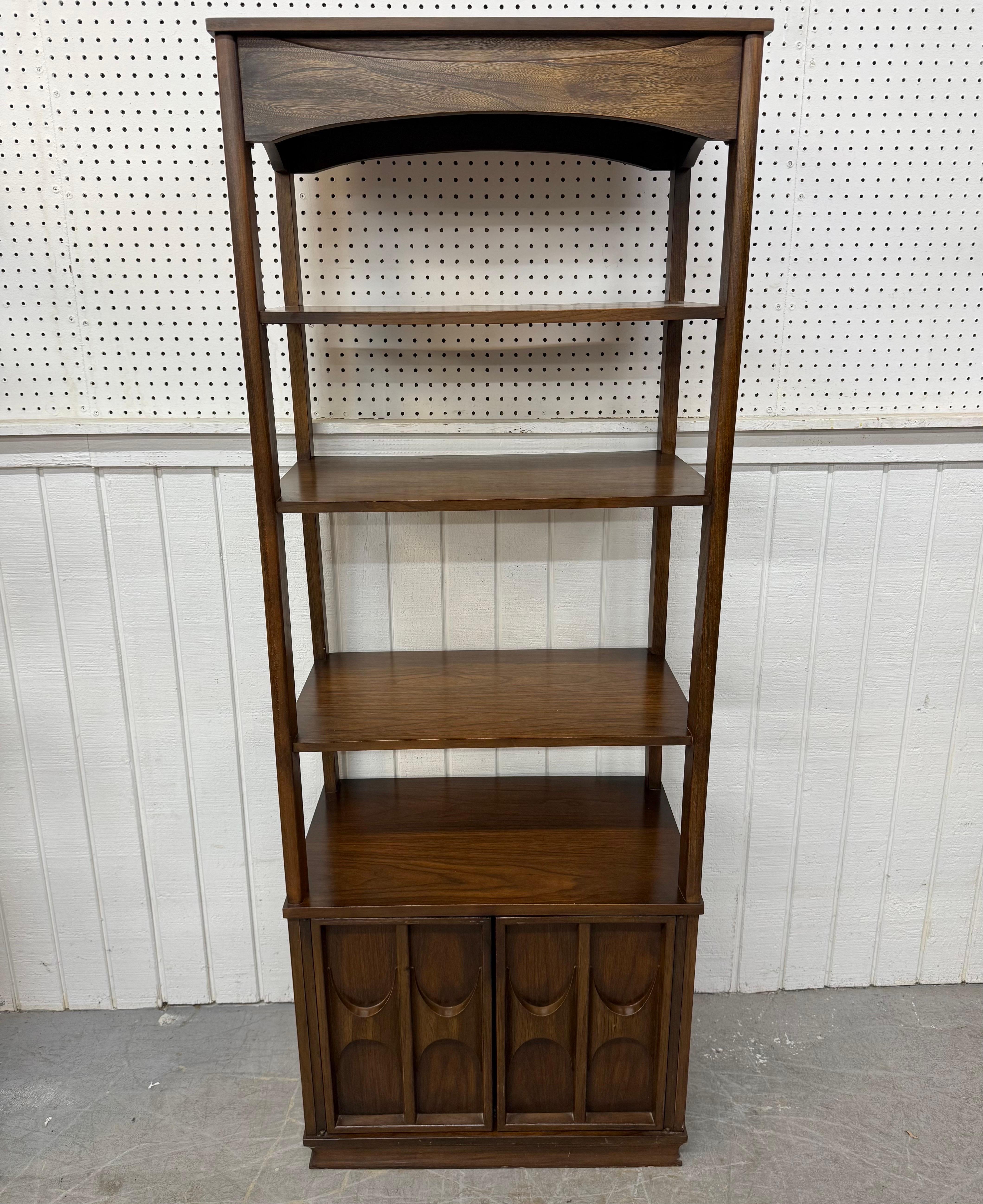 Mid-Century Modern Perspecta Style Walnut Bookcases - Set of 2 In Good Condition For Sale In Clarksboro, NJ