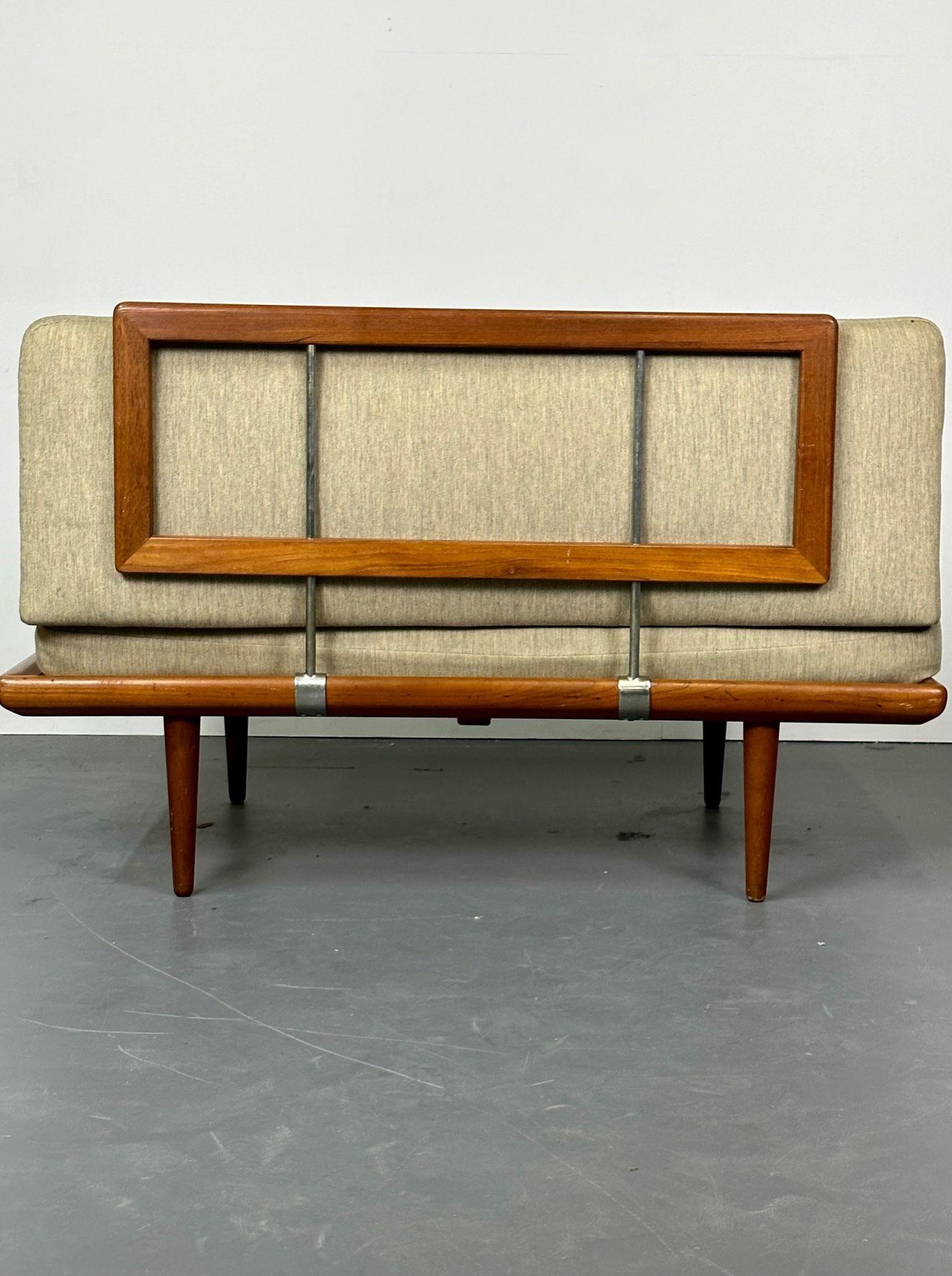 Mid-Century Modern Peter Hvidt, Orla Molgaard Minerva Sofa, Daybed, France & Son 11