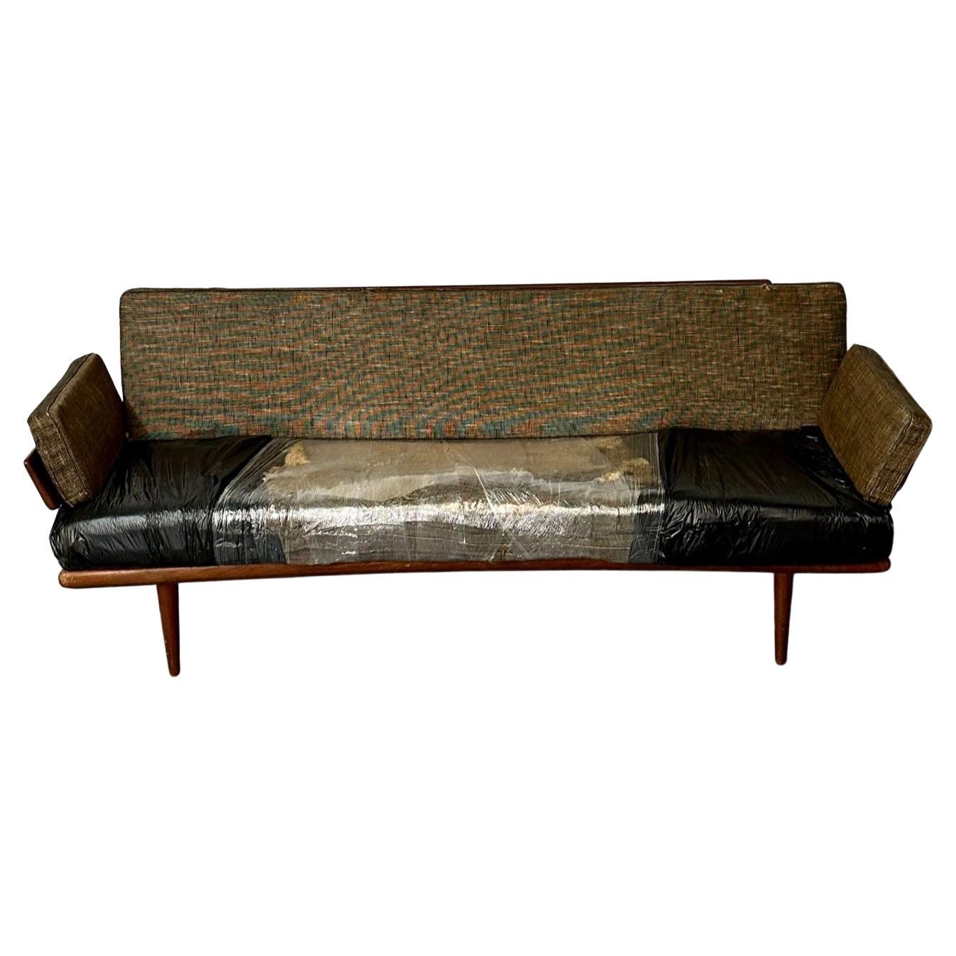 Modernes Mid-Century-Sofa von Peter Hvidt, Orla Molgaard für John Stuart, 1960er Jahre